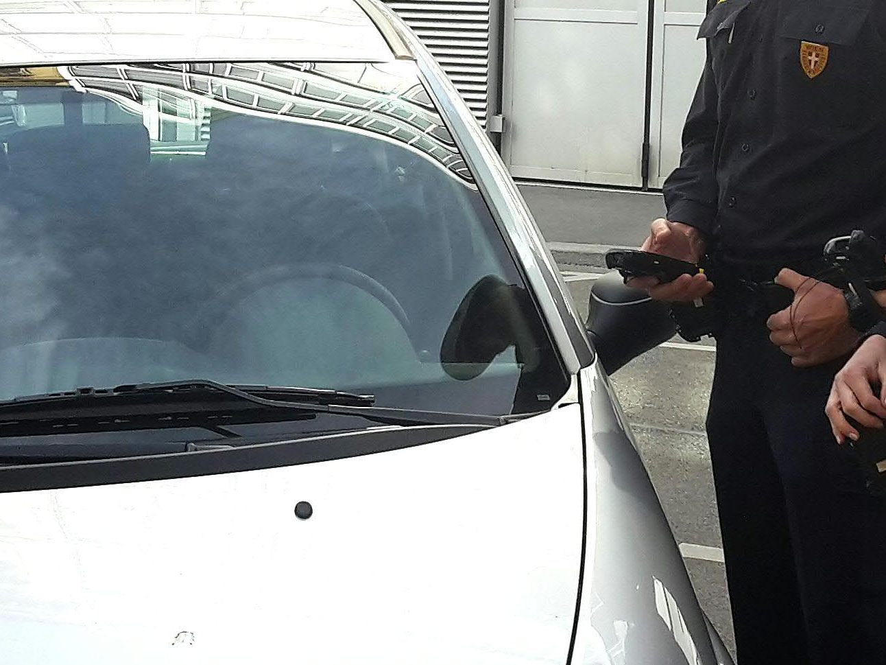 In Wien-Margareten drohte ein Mann einem Parksheriff mit dem Umbringen. In Wien-Margareten drohte ein Mann einem Parksheriff mit dem Umbringen.
