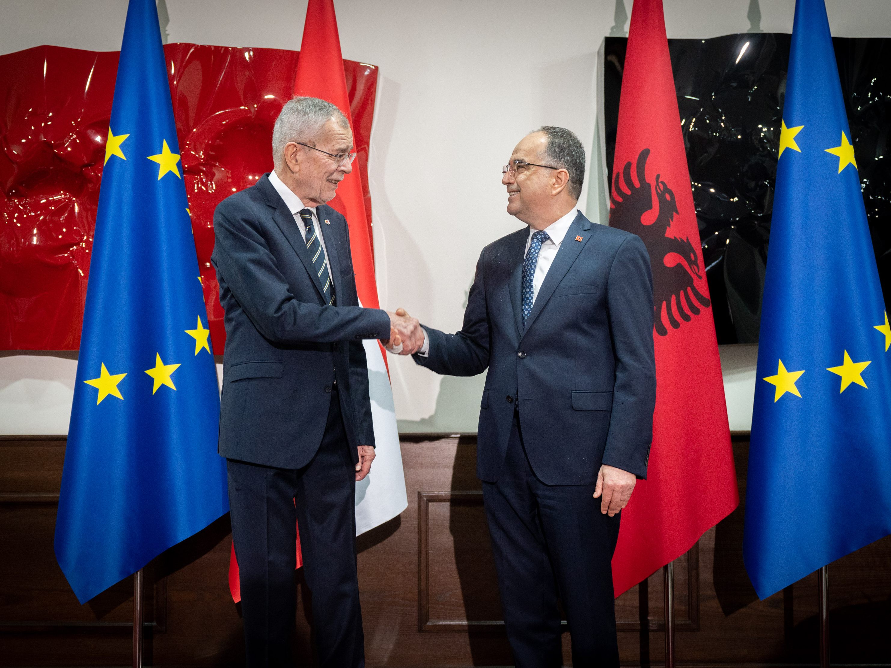 Bundespräsiden Alexander Van der Bellen in Albanien.