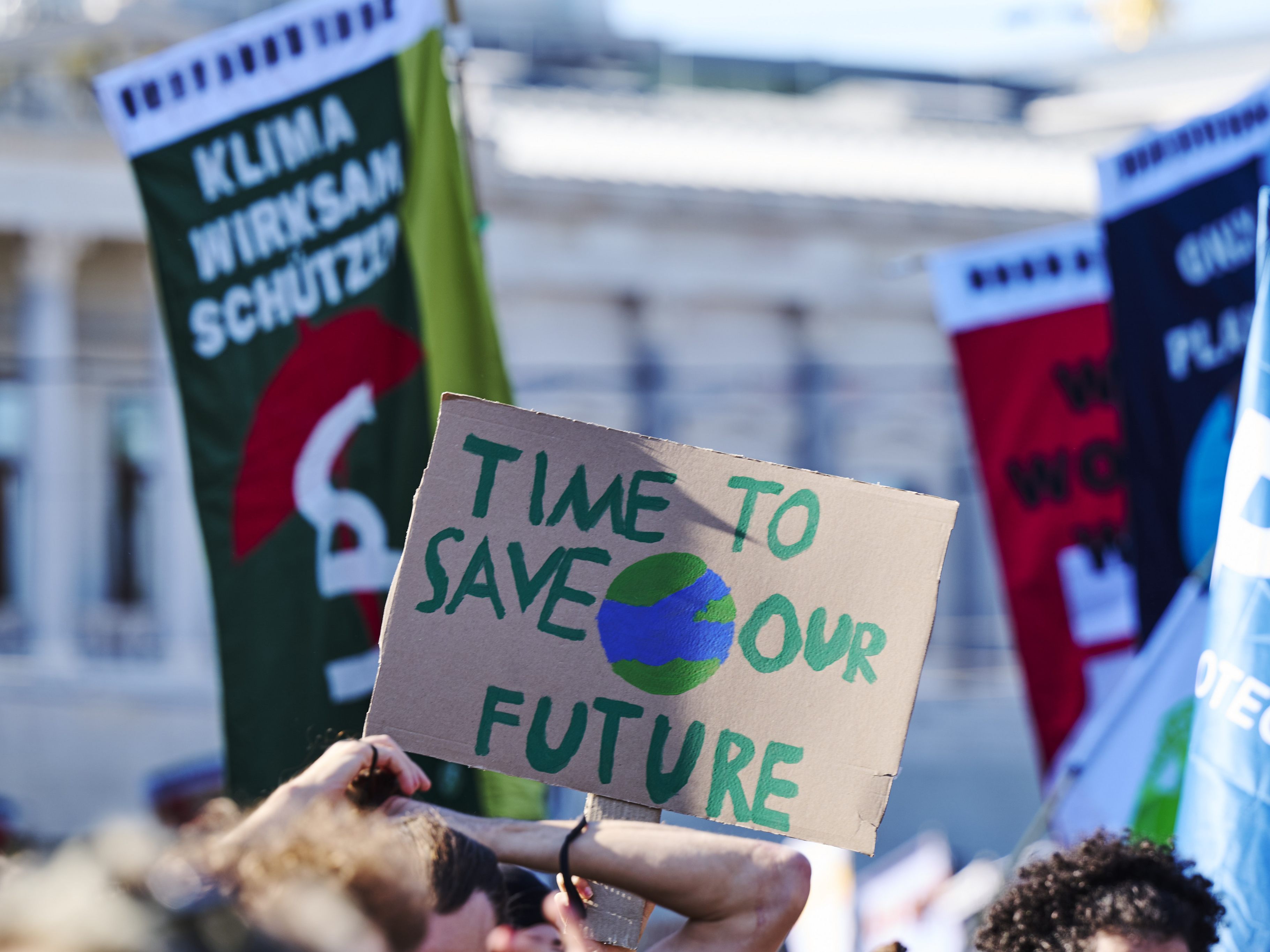 Zum Klimastreik rufen "Fridays For Future" auf. Protest unter anderem in Wien angekündigt. Zum Klimastreik rufen "Fridays For Future" auf. Protest unter anderem in Wien angekündigt.