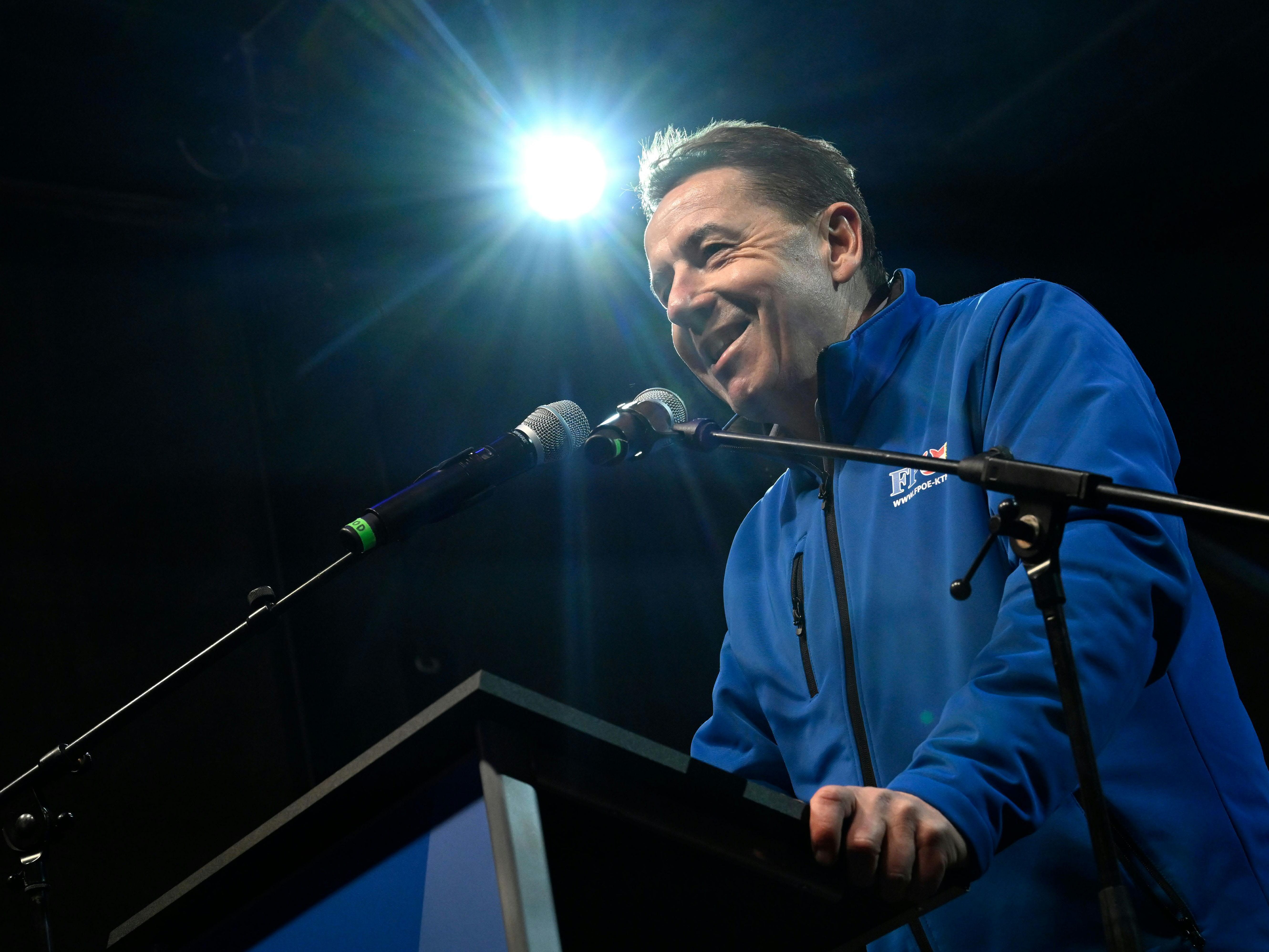 FPÖ-Spitzenkandidat Erwin Angerer setzte beim Wahlkampf-Abschluss zur Kärnten-Wahl noch einmal auf Herbert Kickl.