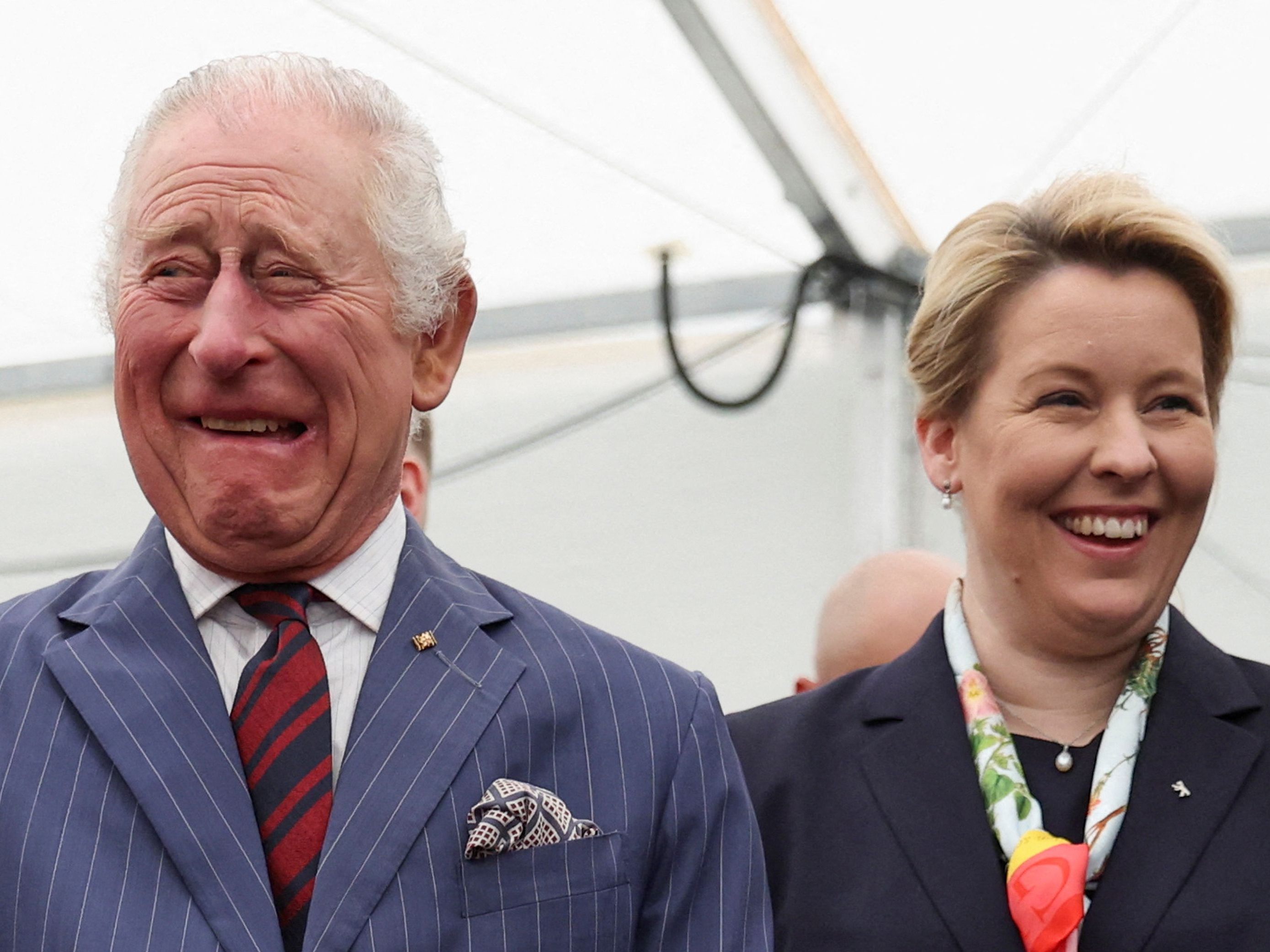 König Charles III. war während seines Staatsbesuchs bester Laune. König Charles III. war während seines Staatsbesuchs bester Laune.