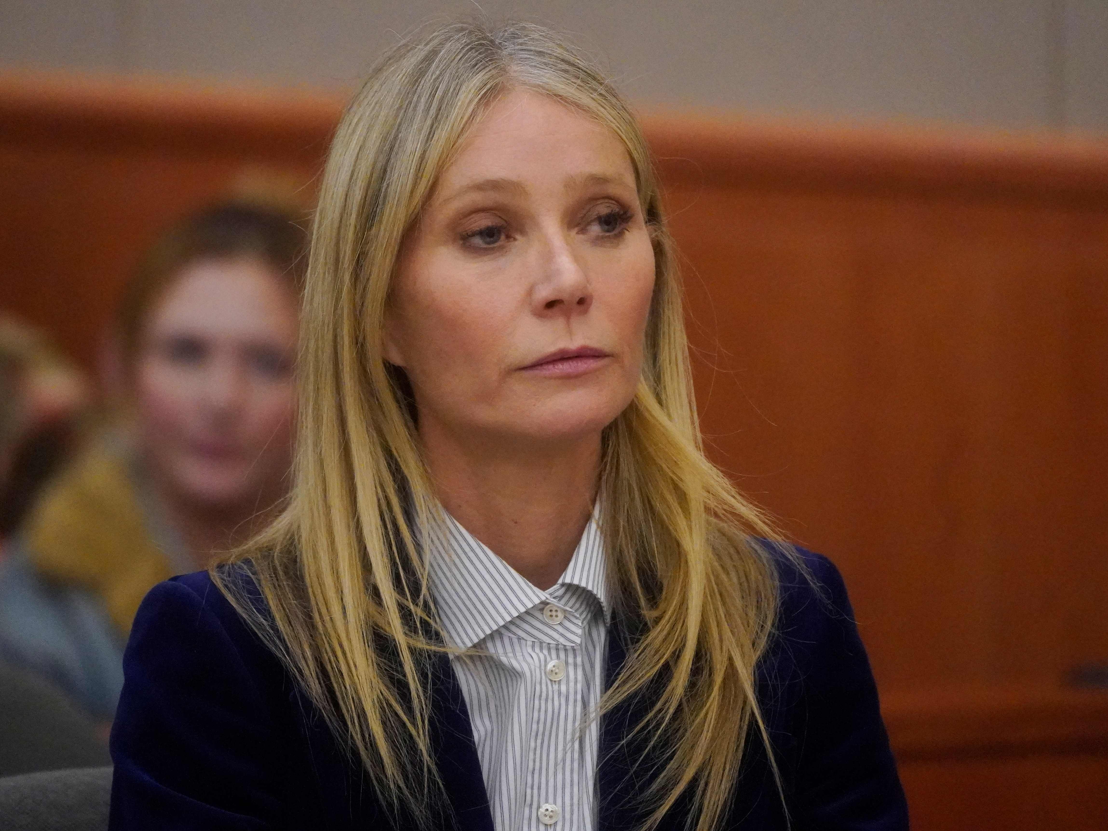 Laut den Geschworenen trifft Gwyneth Paltrow keine Schuld an dem Skiunfall. Laut den Geschworenen trifft Gwyneth Paltrow keine Schuld an dem Skiunfall.