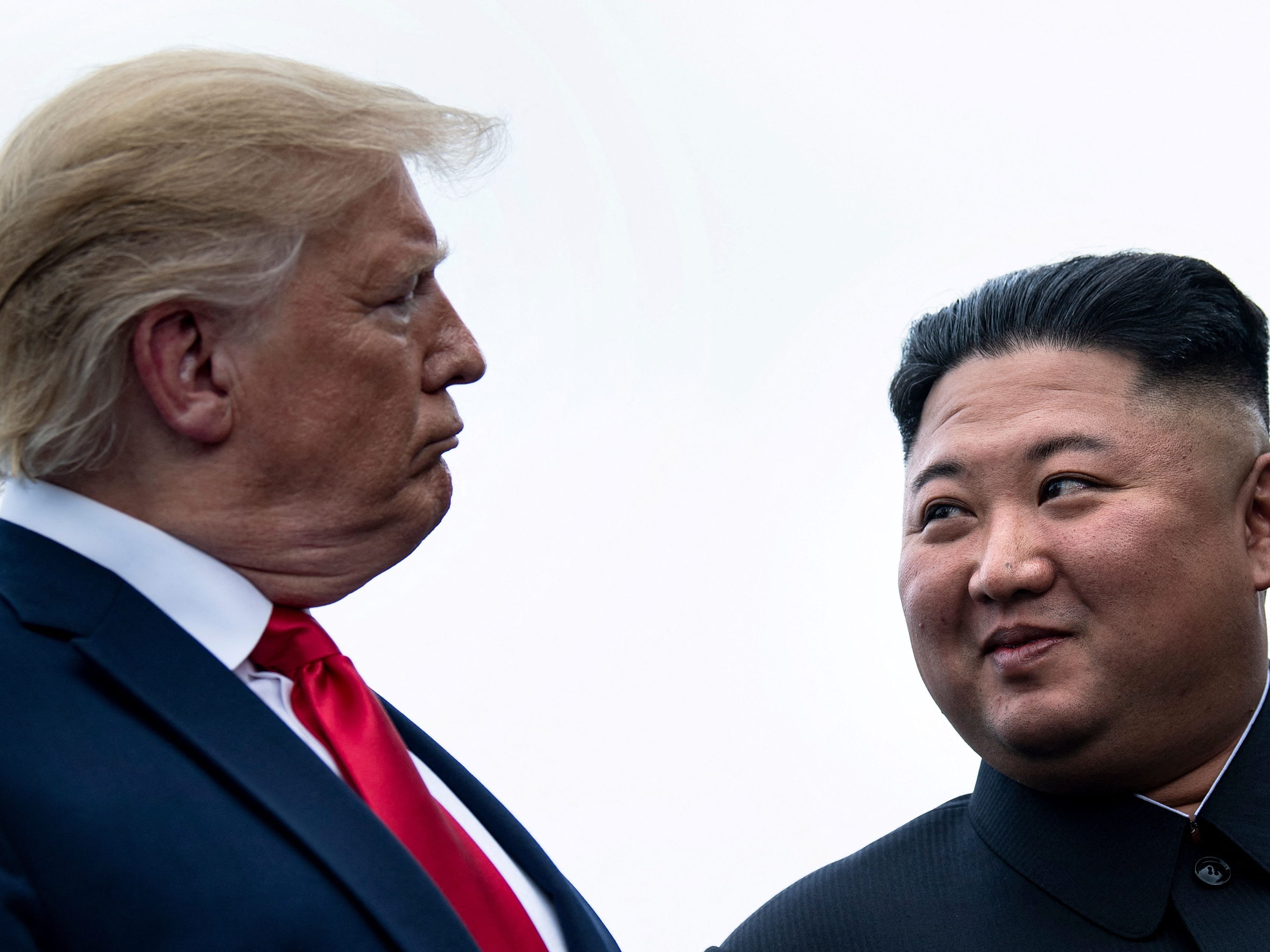 Ziemlich beste Freunde: Donald Trump, Kim Jong-un. Ziemlich beste Freunde: Donald Trump, Kim Jong-un.