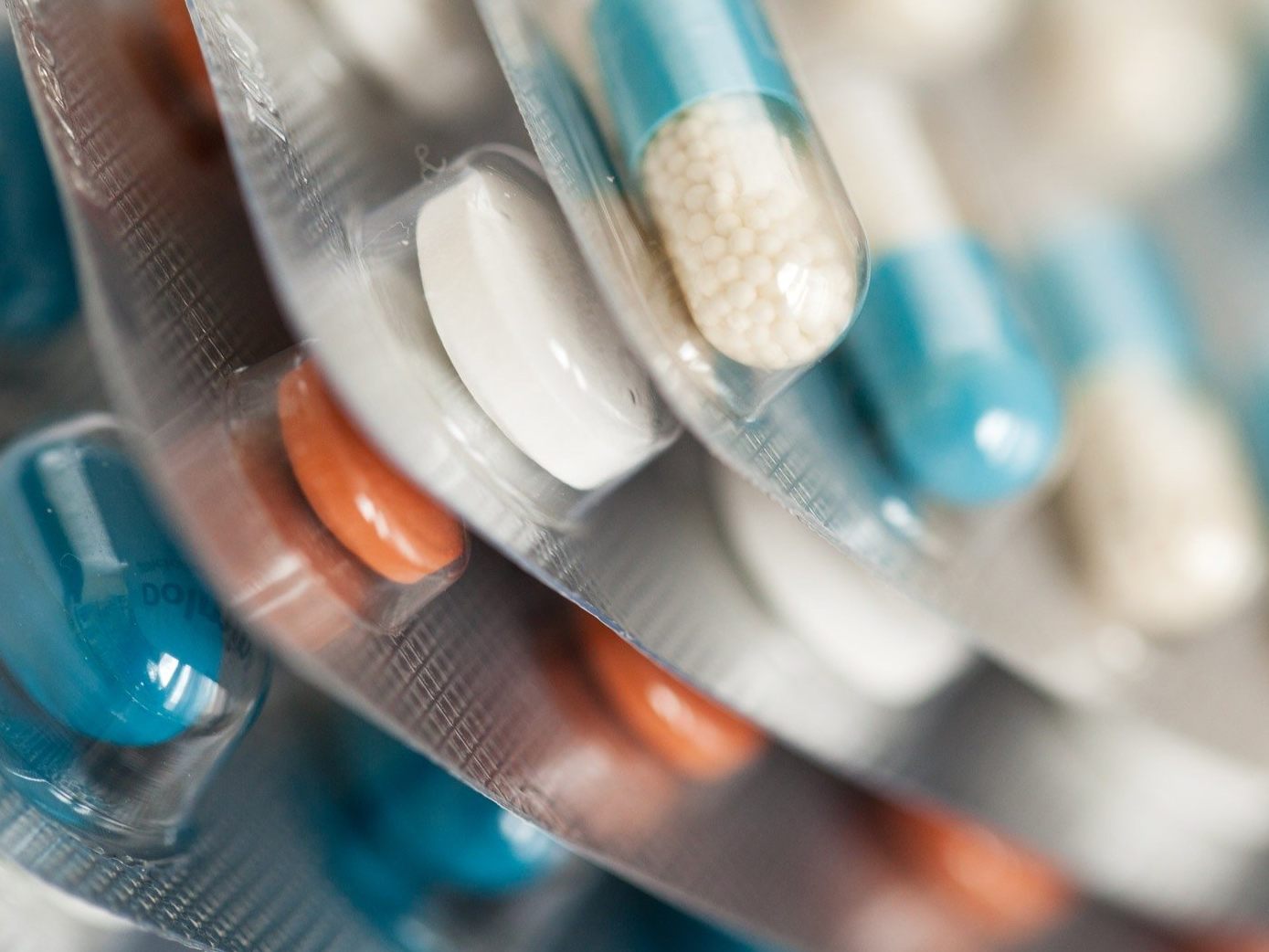 Apotheker bekräftigen ihr Angebot zur Herstellung von Kinder-Antibiotika.