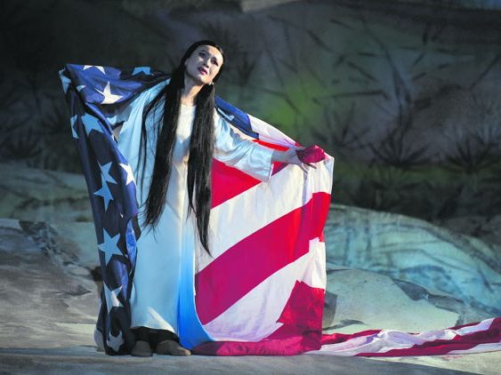Bildunterschrift: Mehr als 3000 Festspielkarten können AK-Mitglieder und ihre Familien ab 1. April um 22,5 Prozent über ihre AK erhalten. (Foto: Bregenzer Festspiele / Ralph Larmann)