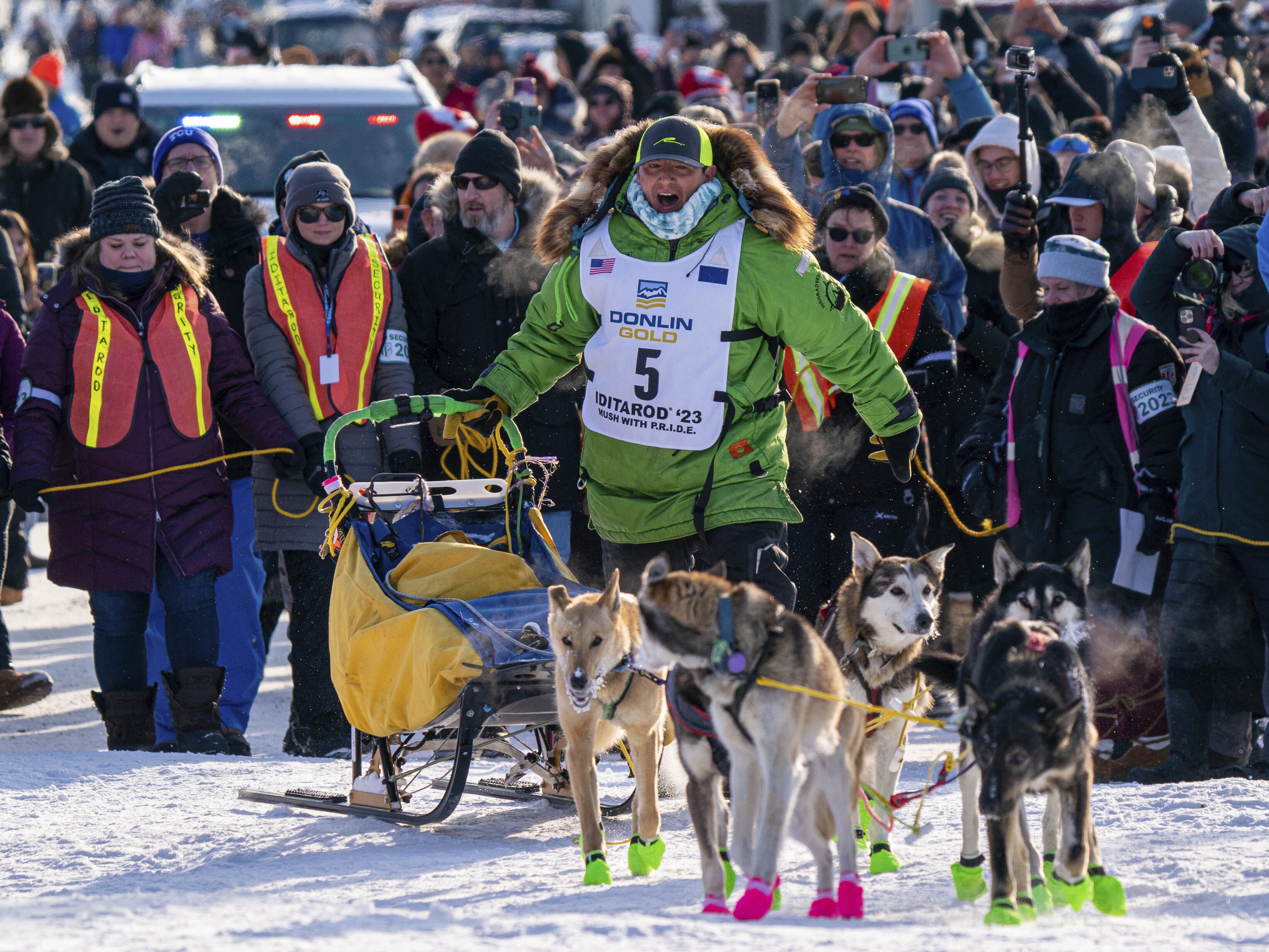 Redington entschied Iditarod-Hundeschlittenrennen in Alaska für sich.