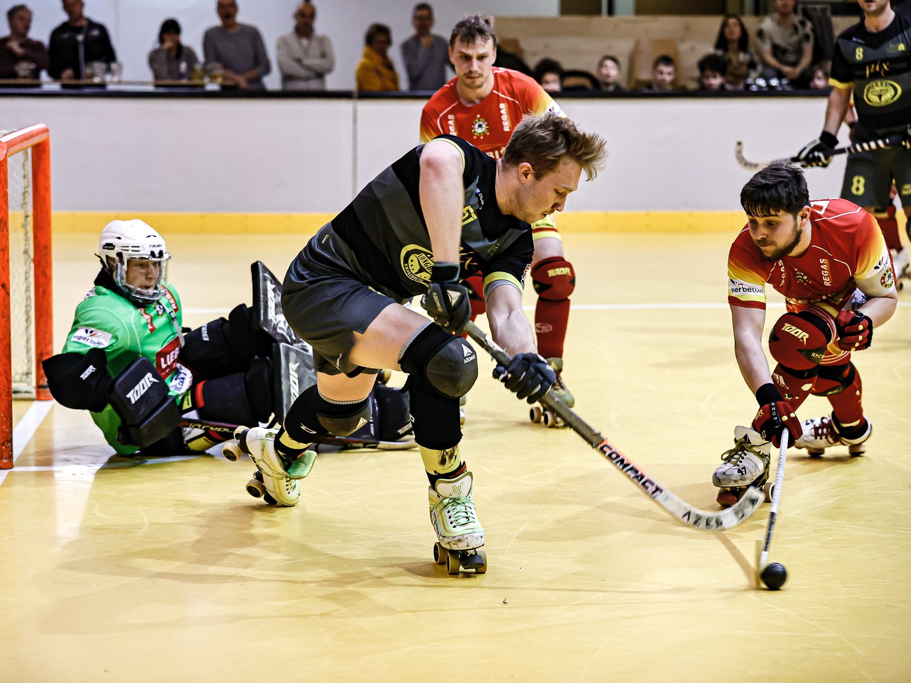 Der RHC Dornbirn hofft auf motivierende Unterstützung der Fans beim Spiel gegen Wimmis am kommenden Samstag in der Dornbirner Stadthalle. Der RHC Dornbirn hofft auf motivierende Unterstützung der Fans beim Spiel gegen Wimmis am kommenden Samstag in der Dornbirner Stadthalle.