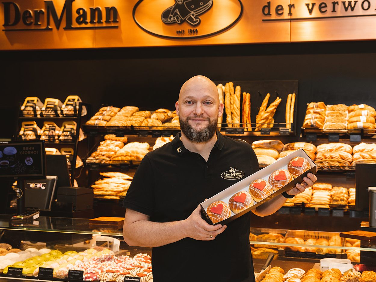 Michael Mann mit Hilfskrapfen