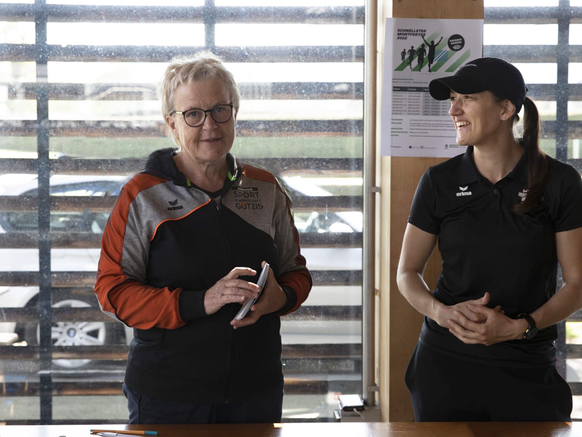 Verena Wiederin (r.) und Sigrid Klien freuen sich auf die Kids Athletic Challenge mit mehr als tausend Startern. Verena Wiederin (r.) und Sigrid Klien freuen sich auf die Kids Athletic Challenge mit mehr als tausend Startern.