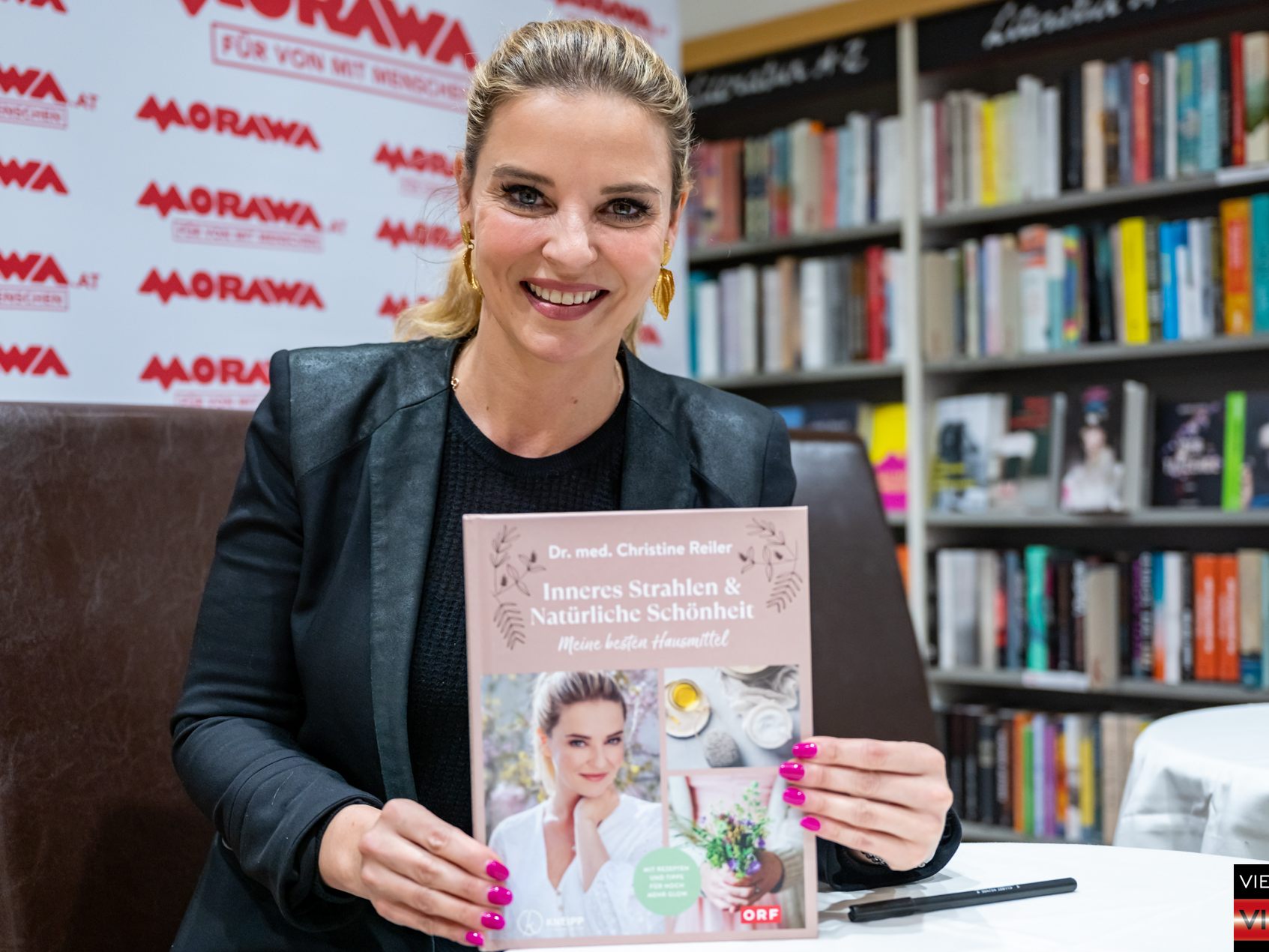 28022023 Buchpraesentation -Inneres Strahlen und Natuerliche Schoenheit- mit Autorin Christine Reiler