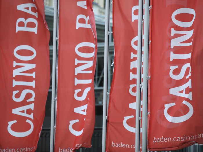 Ein Ex-Mitarbeiter der Casinos Austria klagt seinen ehemaligen Arbeitgeber.