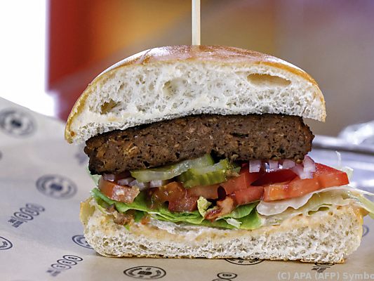 Auch Pattys im Burger sind zunehmend pflanzlich Auch Pattys im Burger sind zunehmend pflanzlich