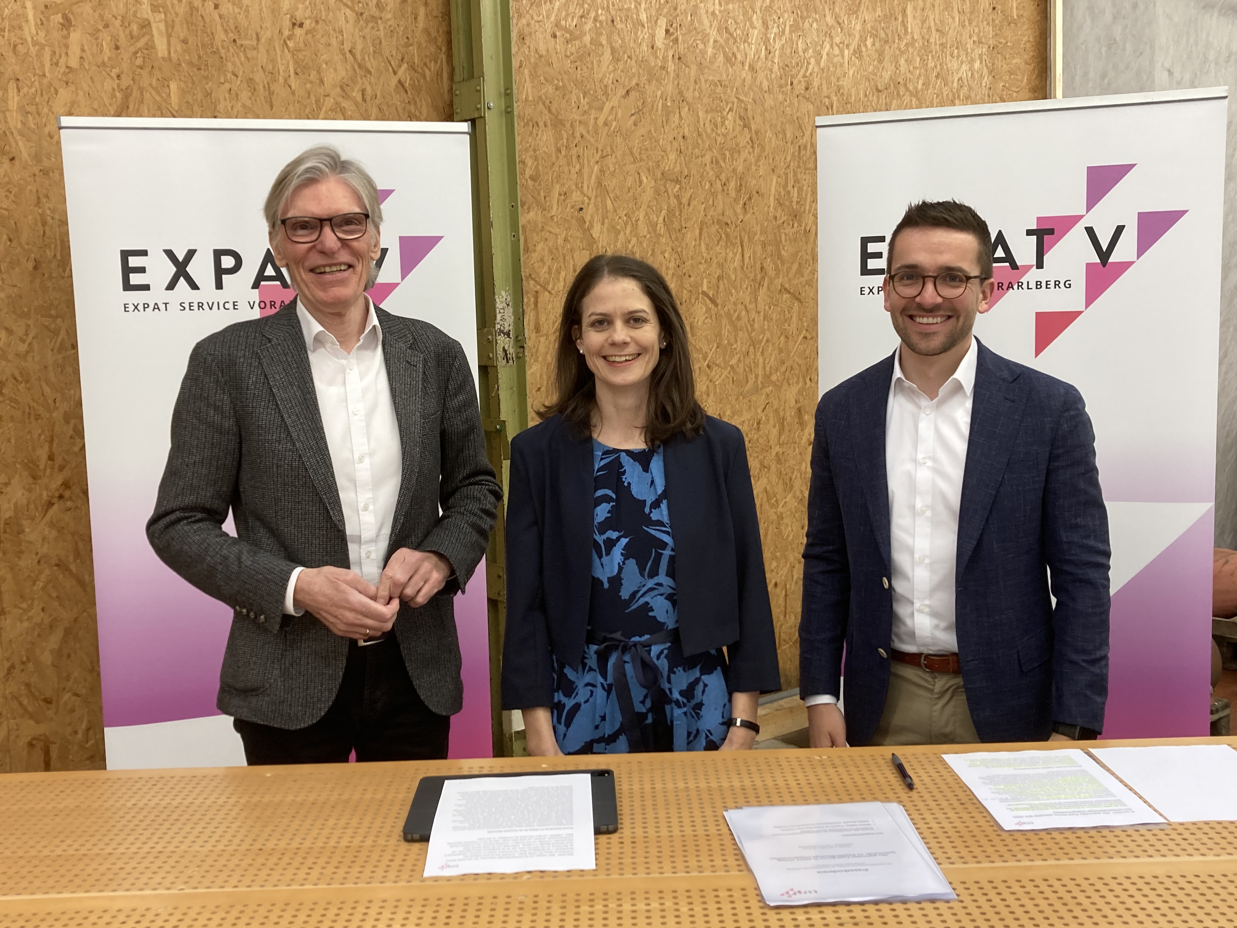  Claudia Neumayr mit Wilfried Hopfner (l.) und Christian Zoll.