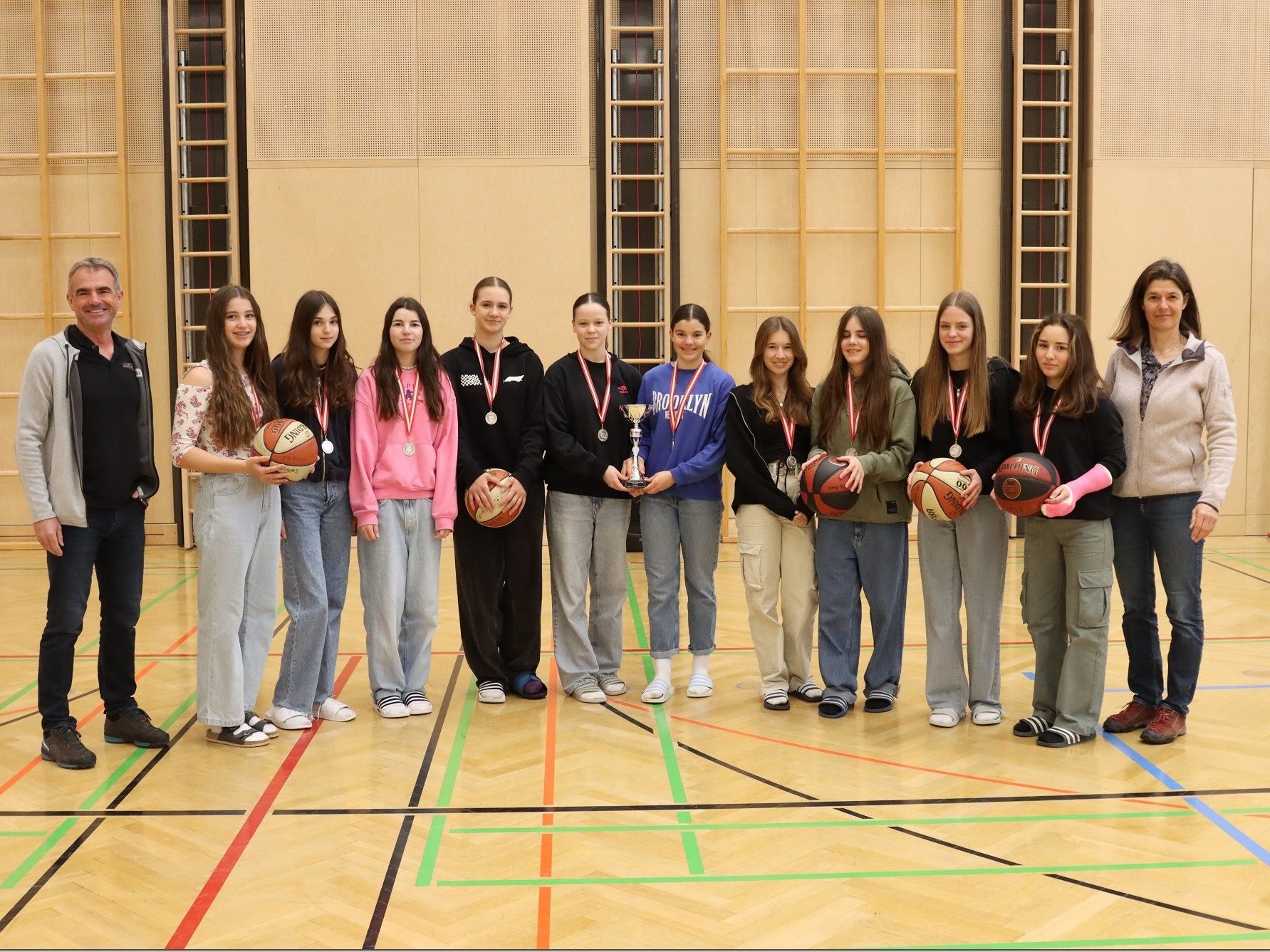 SMS Rankweil West holen Silber im Basketball. SMS Rankweil West holen Silber im Basketball.