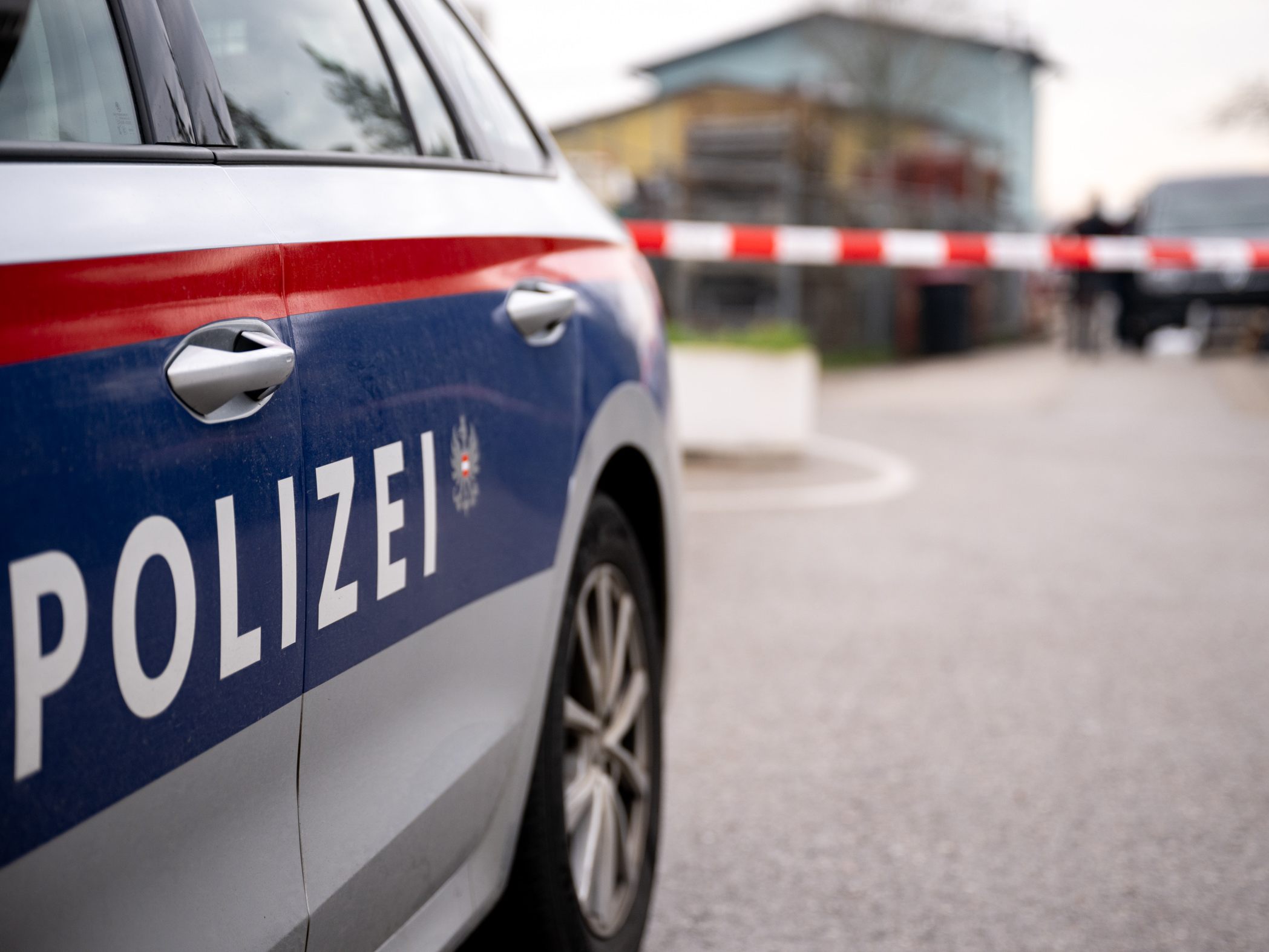 Laut Polizei könnte Eifersucht das Tatmotiv für die Messerattacke in Oberösterreich gewesen sein. Laut Polizei könnte Eifersucht das Tatmotiv für die Messerattacke in Oberösterreich gewesen sein.