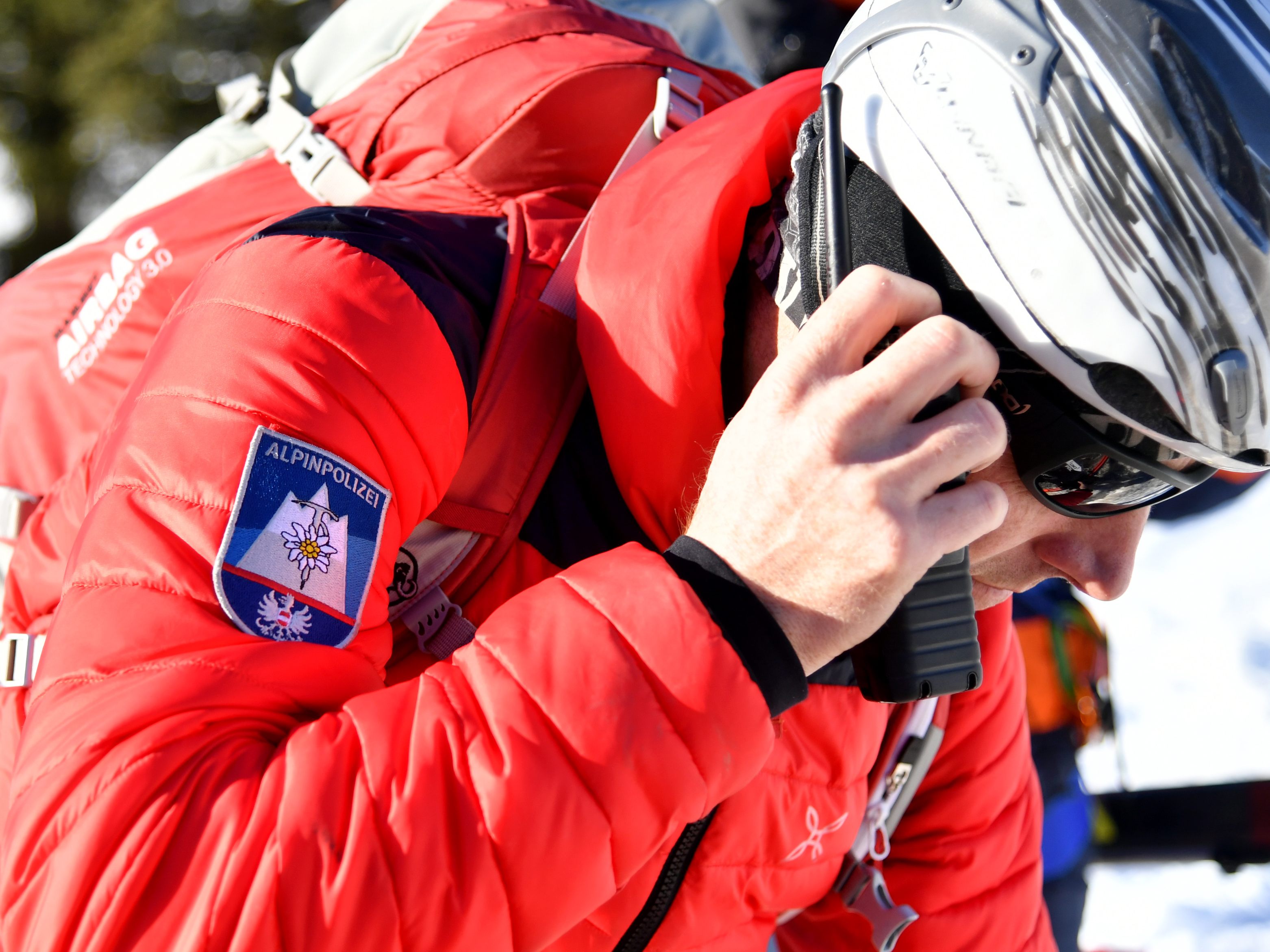Auch die Alpinpolizei sucht nach dem vermissten Wanderer.