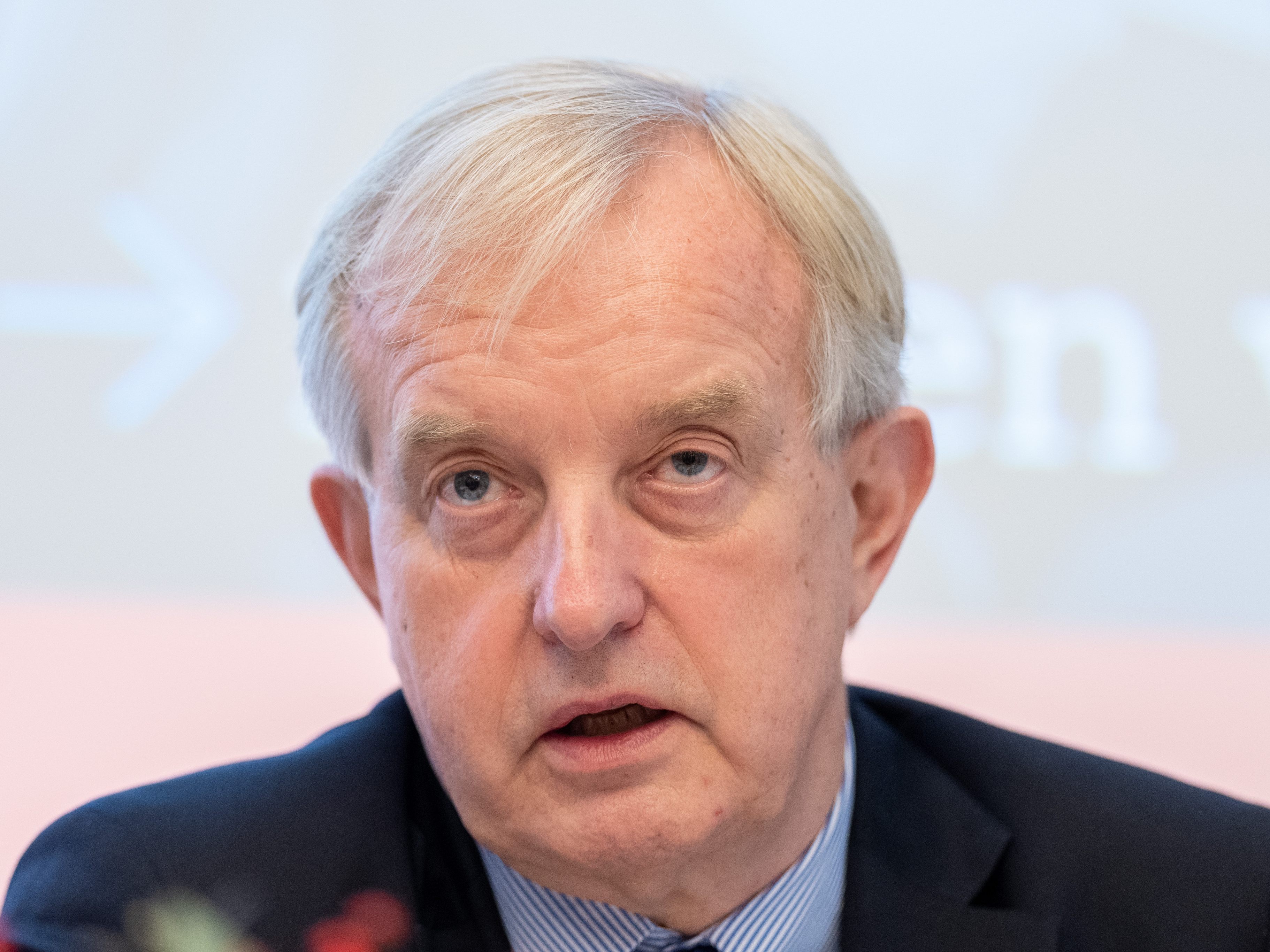 Präsident Steinhart konnte an der außerordentlichen Vollversammlung der Wiener Ärztekammer nicht teilnehmen. Präsident Steinhart konnte an der außerordentlichen Vollversammlung der Wiener Ärztekammer nicht teilnehmen.