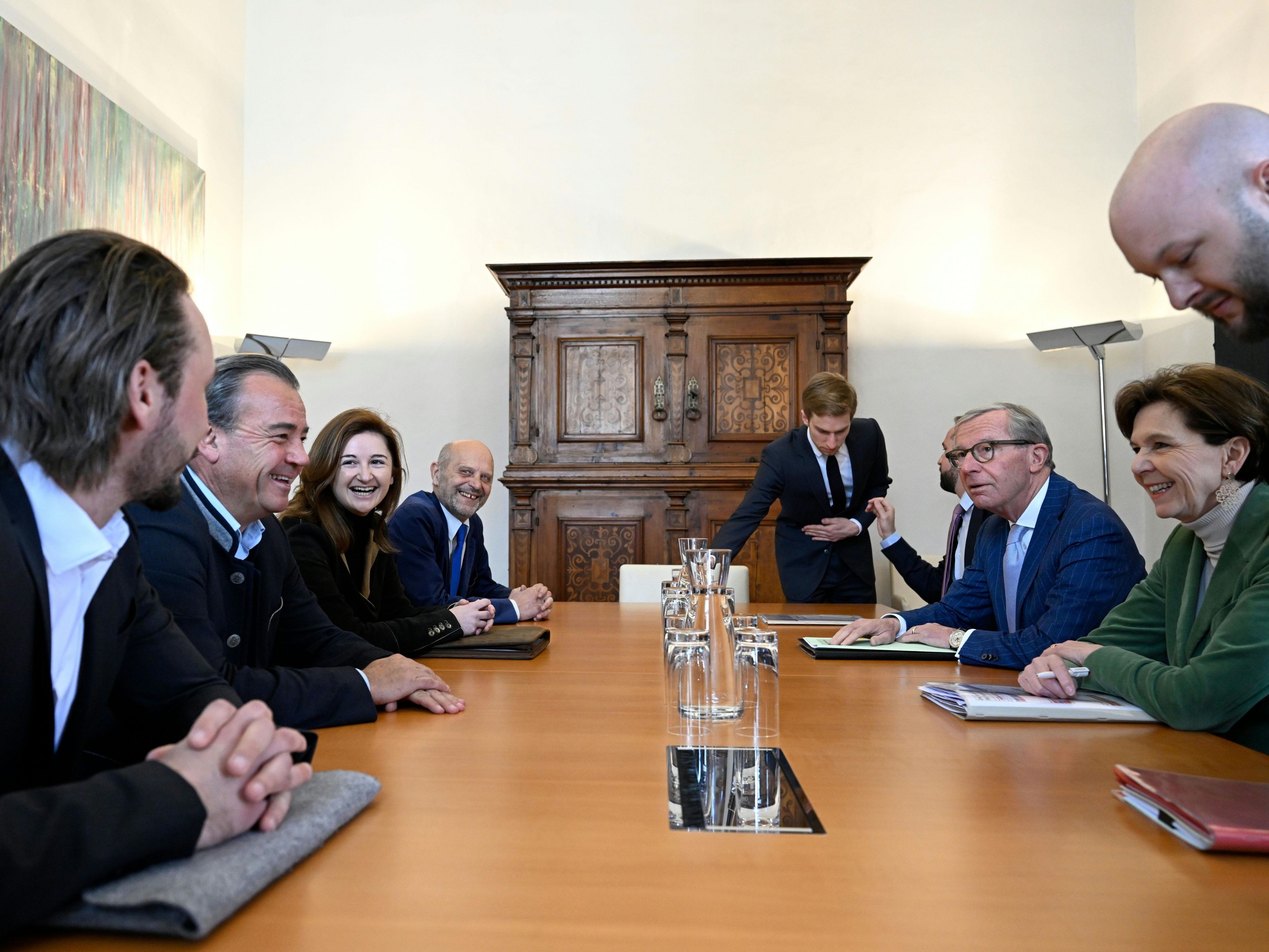 Haslauer lud zwei Tage nach der Wahl die FPÖ zu Sondierungsgesprächen.