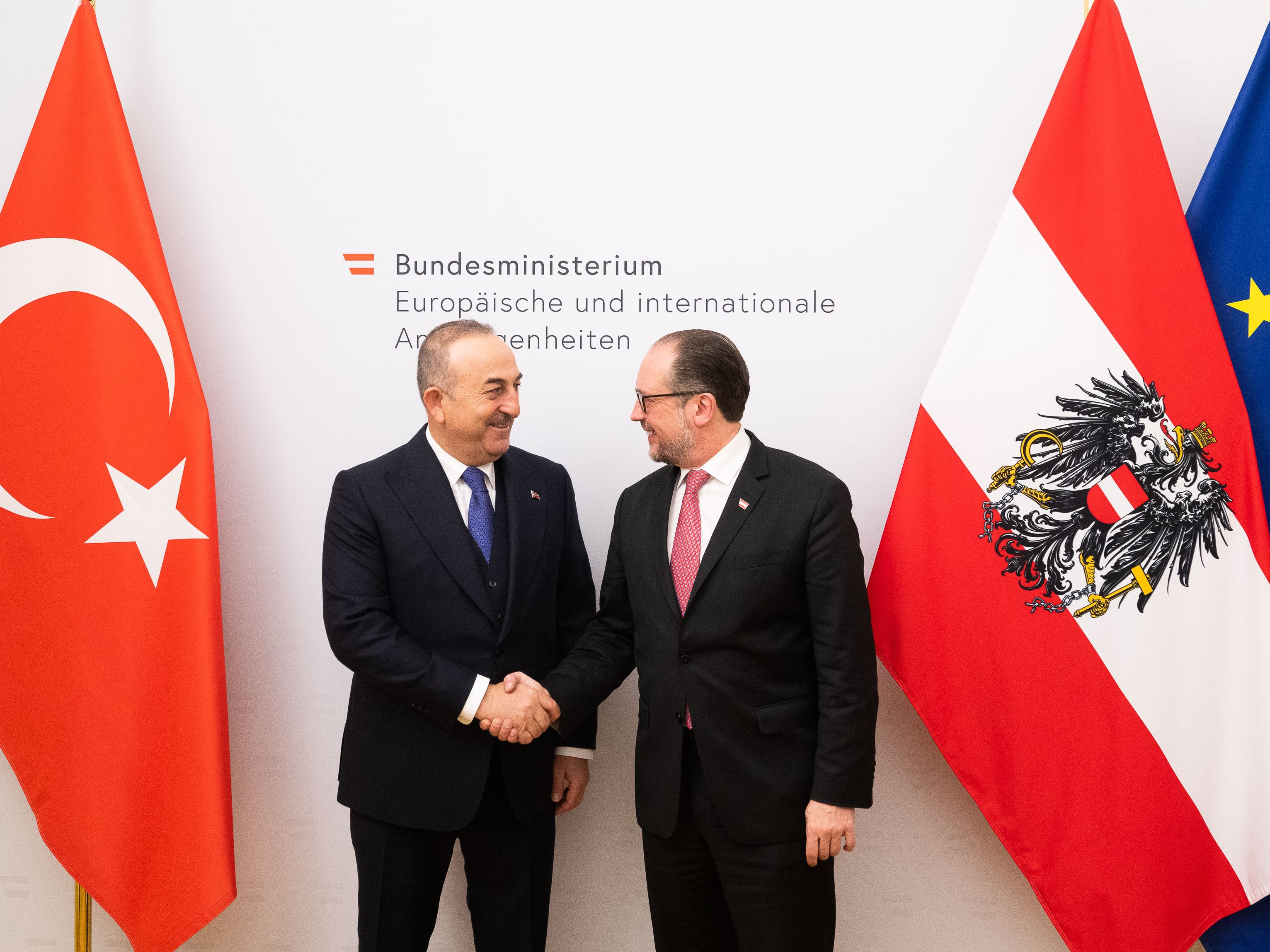 Alexander Schallenberg empfängt den türkischen Außenminister :)