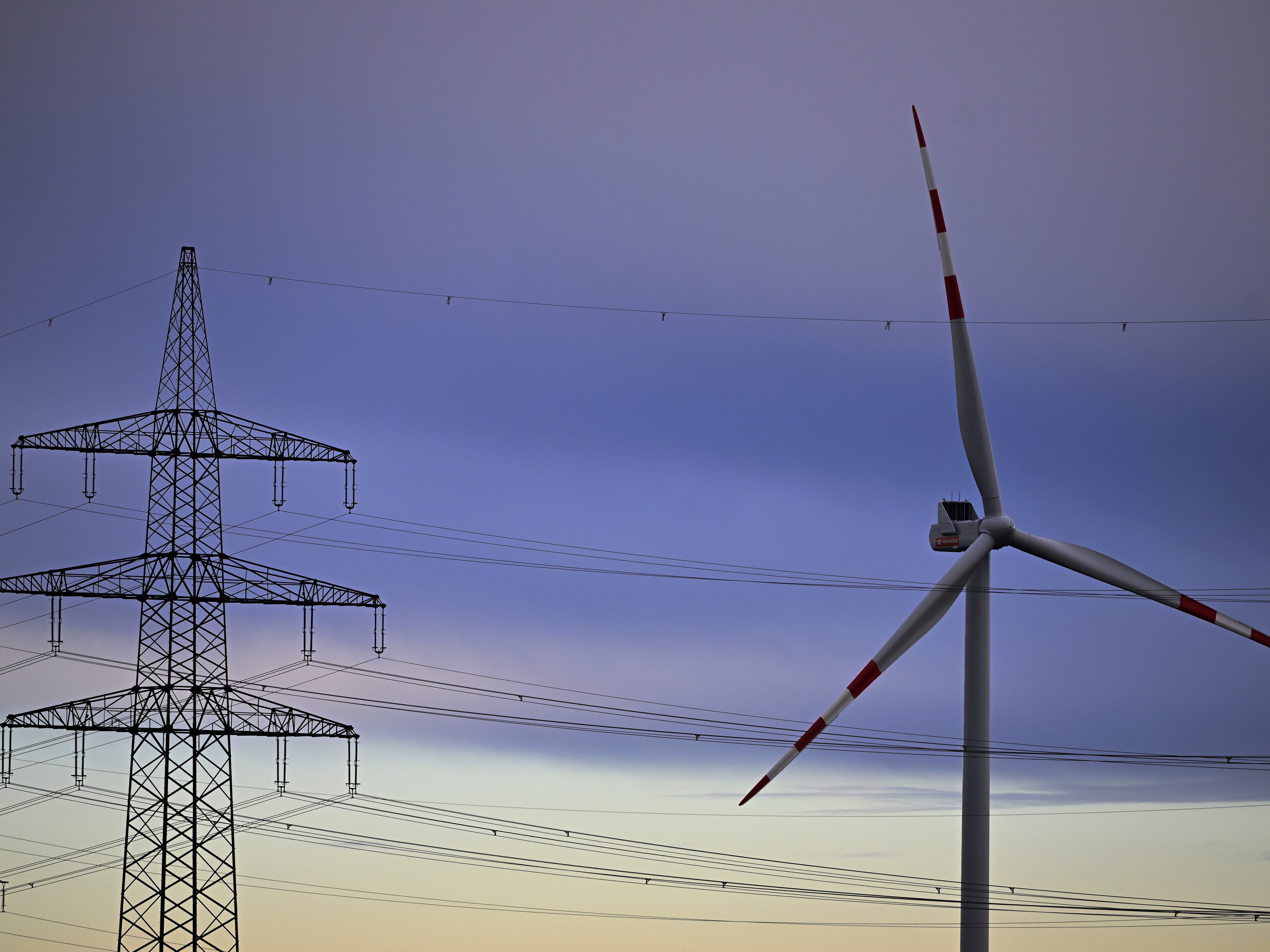 Die Umsetzung des Energieeffizienzgesetzes dauert weiter an.