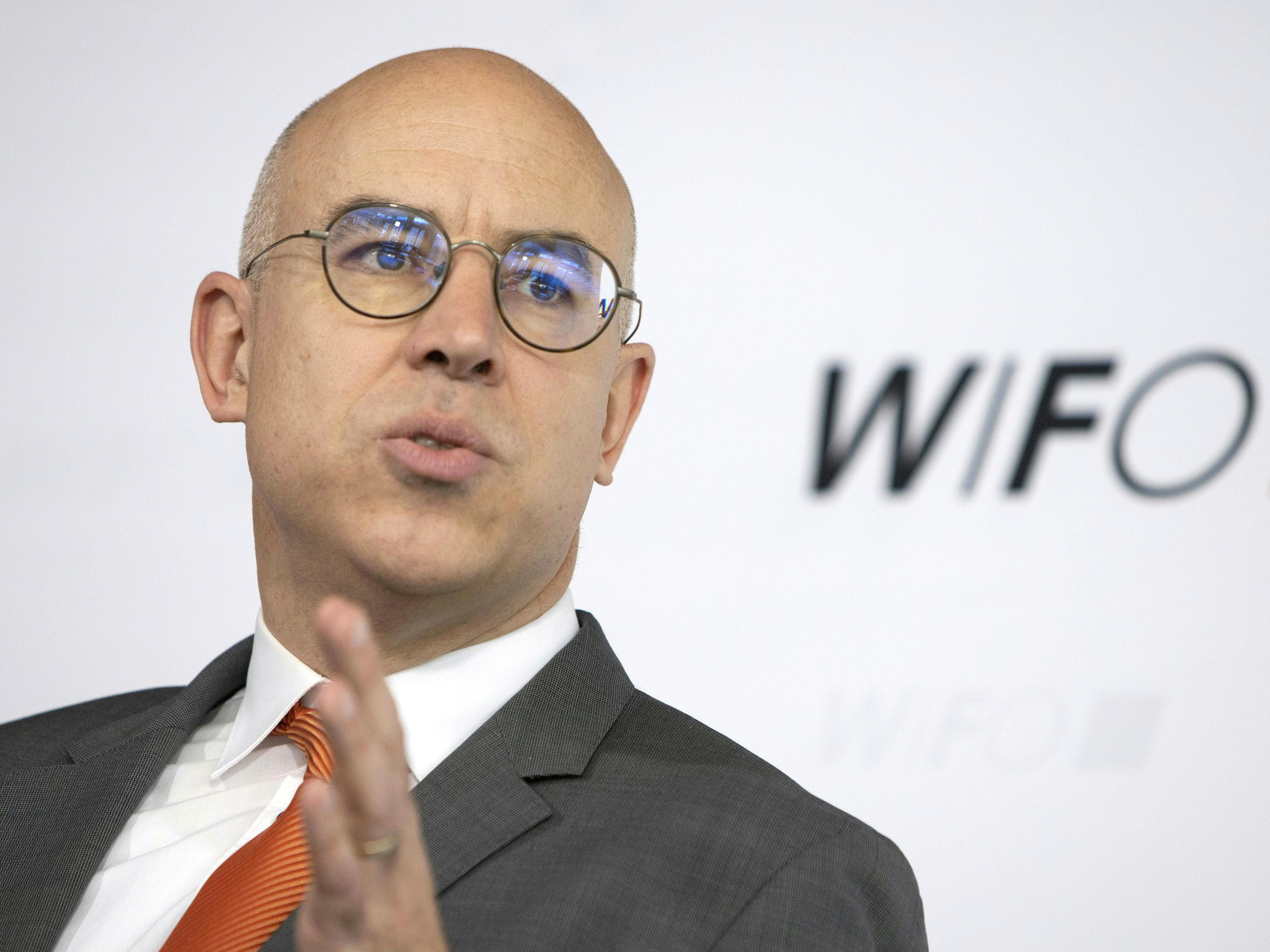 Wifo-Direktor Felbermayr fordert Österreich und Deutschland müssen besser zusammenarbeiten. Wifo-Direktor Felbermayr fordert Österreich und Deutschland müssen besser zusammenarbeiten.