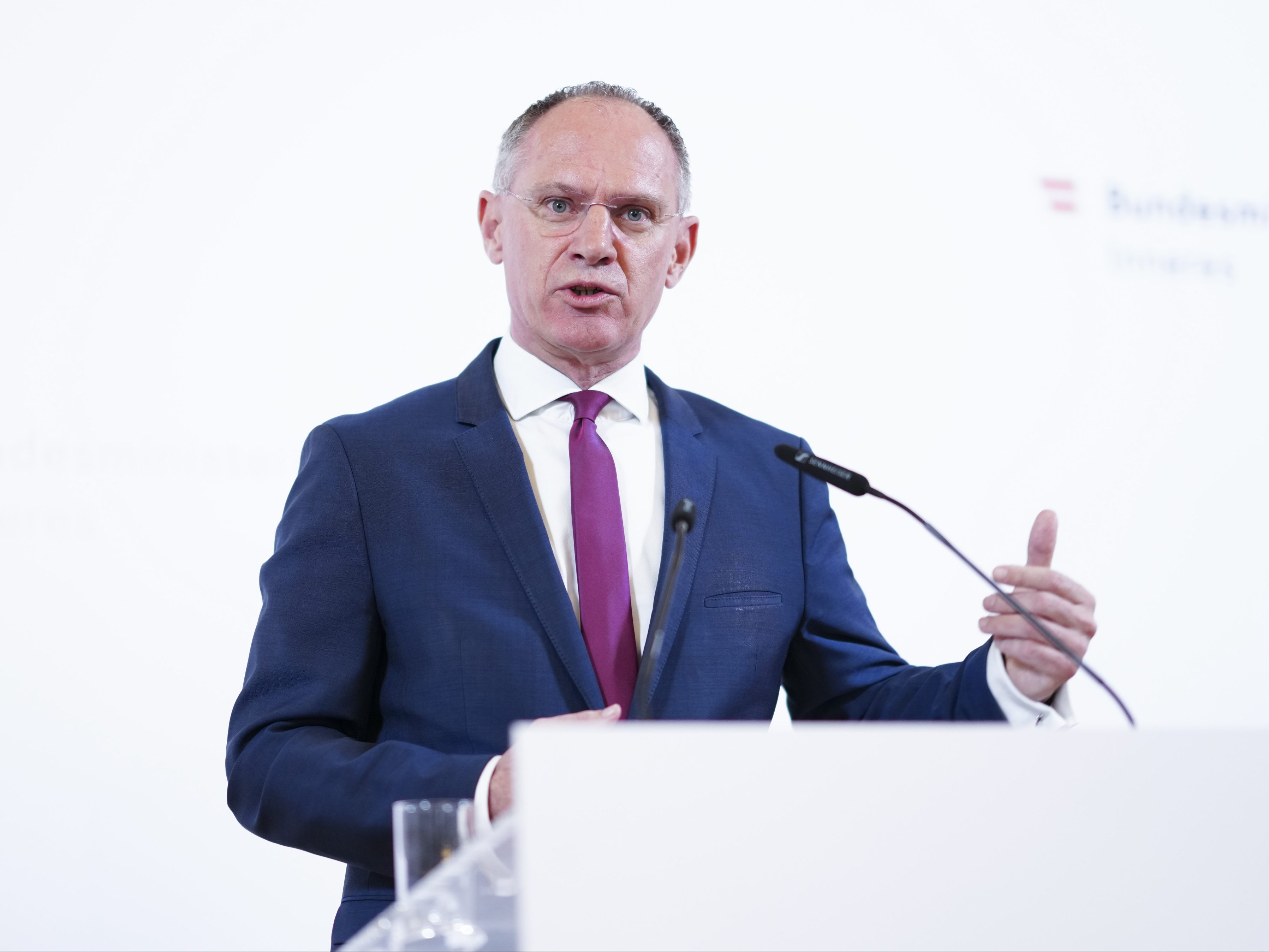 Innenminister Gerhard Karner (ÖVP) spricht über die "Grenzschutz Operation Fox".