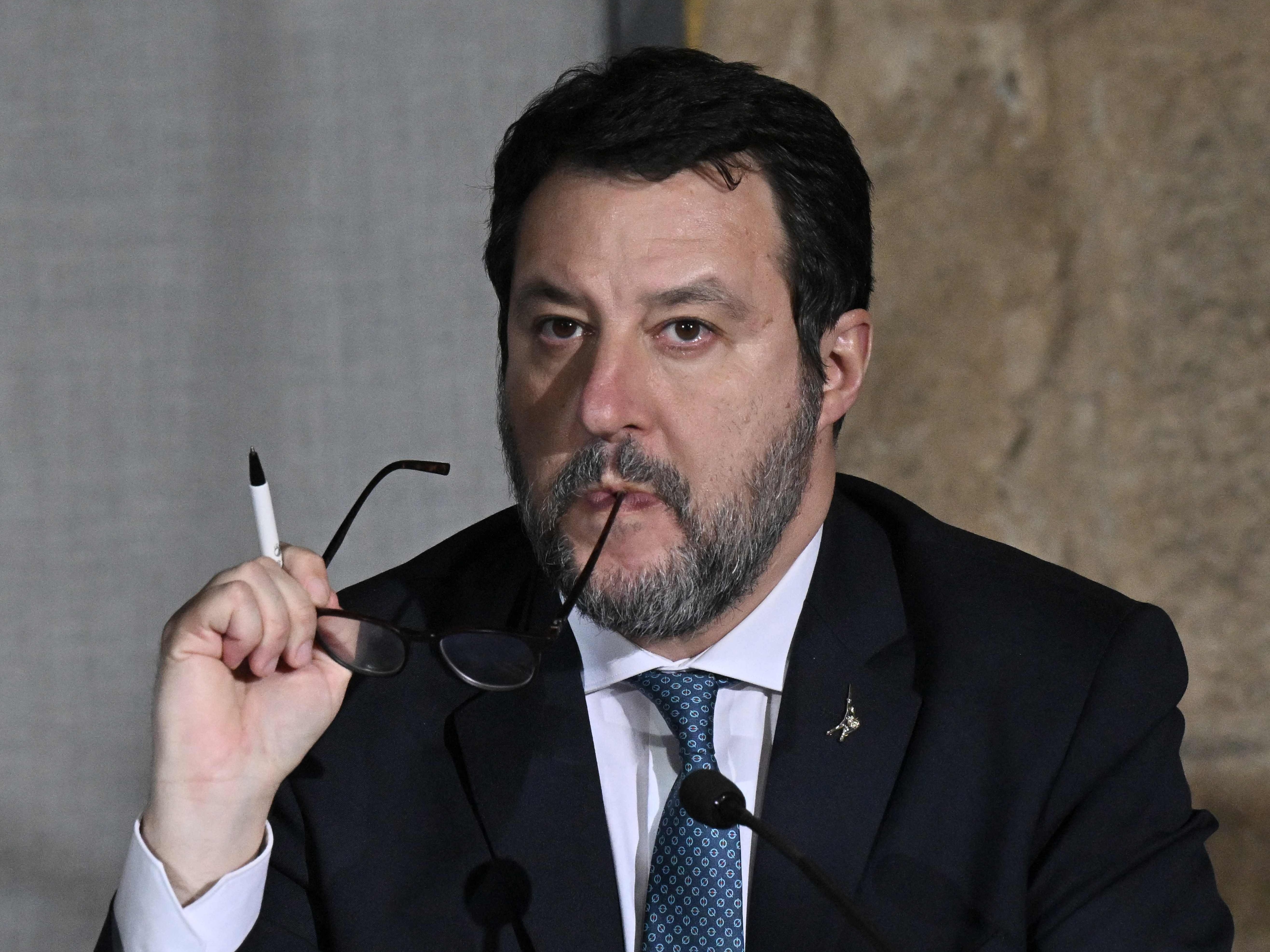 Salvini will im Juni Lockerungen bei den Tiroler Maßnahmen. Salvini will im Juni Lockerungen bei den Tiroler Maßnahmen.