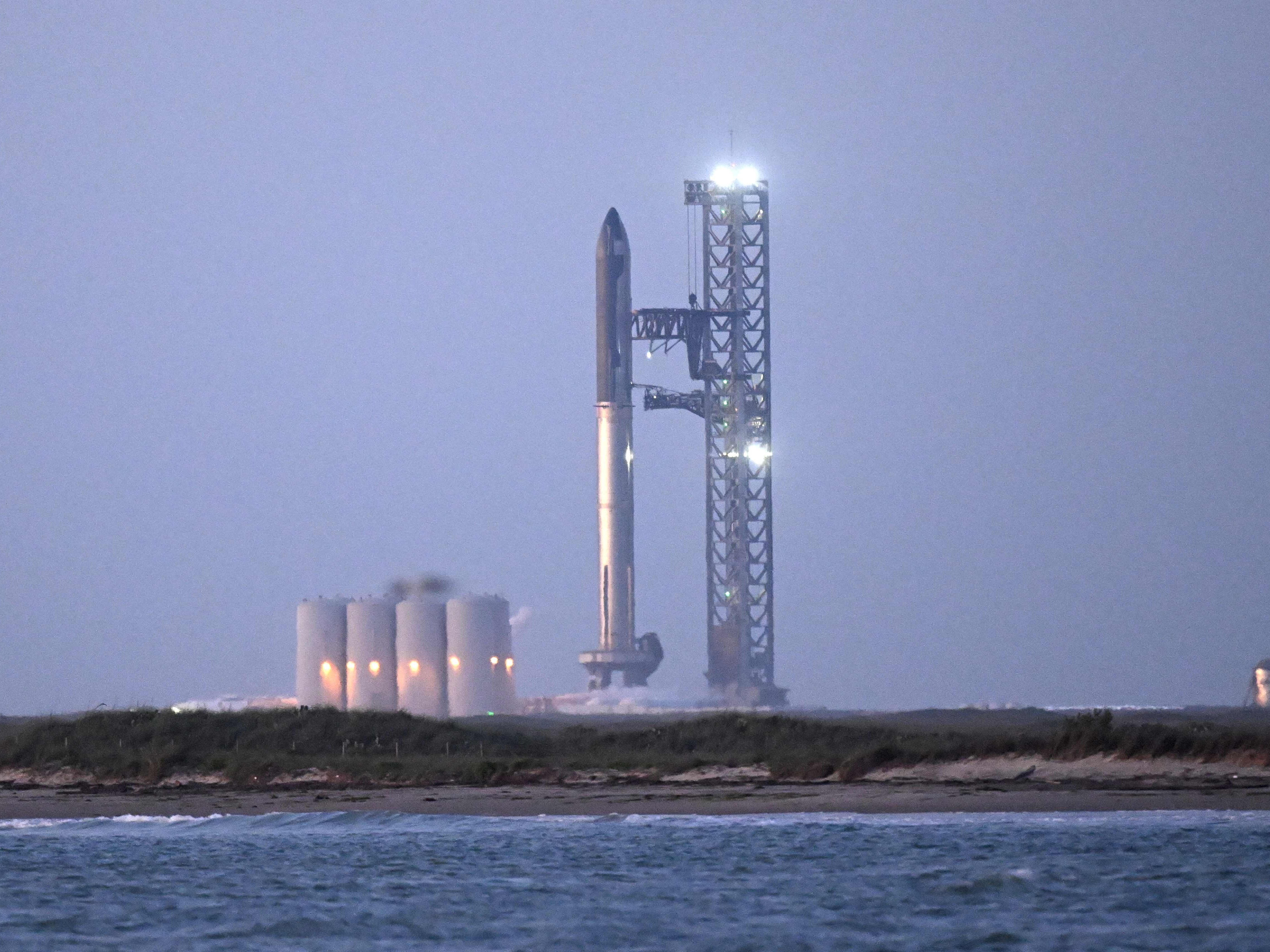 In letzter Minute wurde der Testflug der SpaceX-Rakete abgesagt.