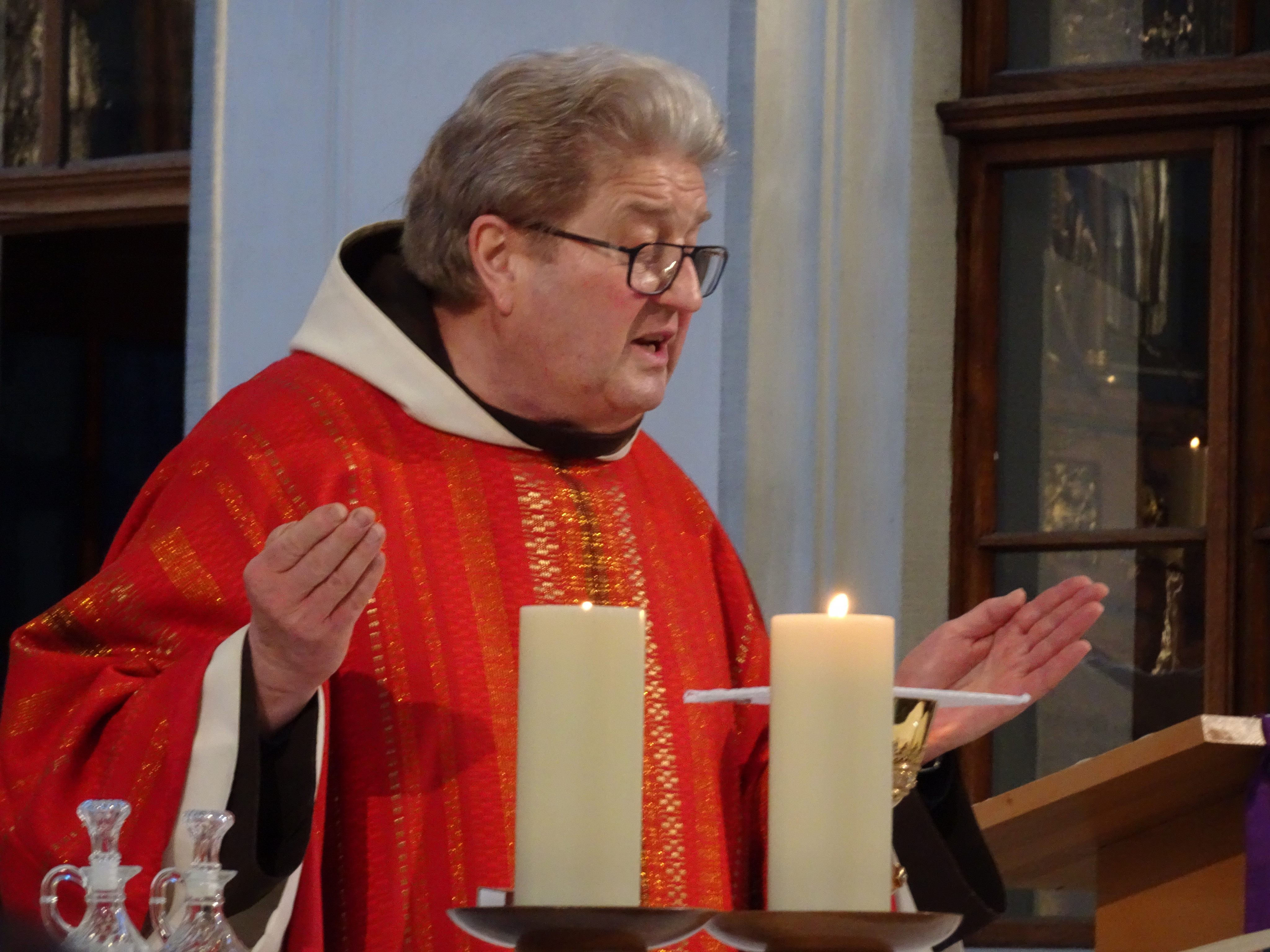 Seit 2009 ist Pater Wenzeslaus Guardian im Franziskanerkloster Dornbirn, vergangenen Samstag feierte er dort sein 40-jähriges Priesterjubiläum. Seit 2009 ist Pater Wenzeslaus Guardian im Franziskanerkloster Dornbirn, vergangenen Samstag feierte er dort sein 40-jähriges Priesterjubiläum.