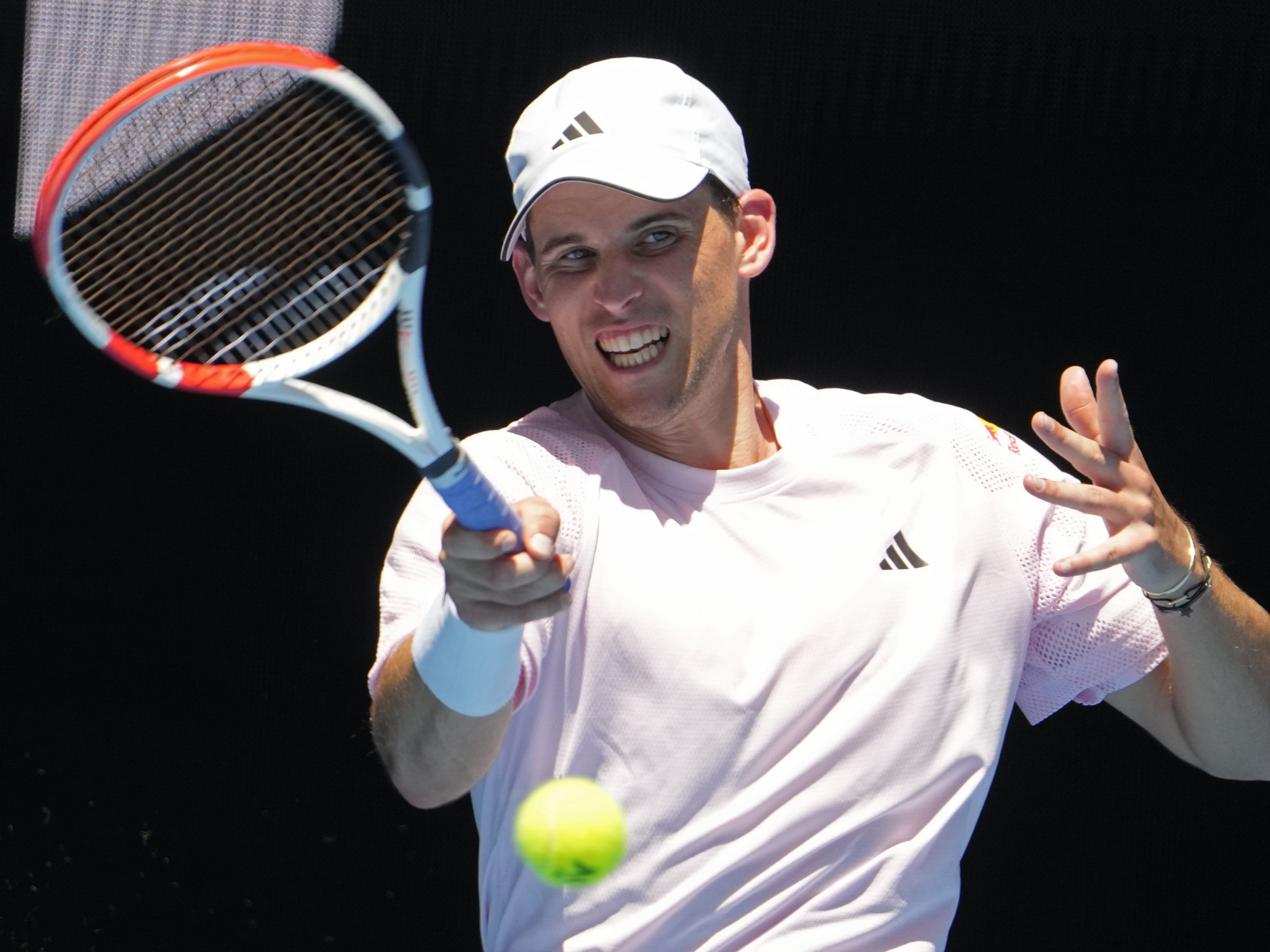 Thiem (im Bild) und Trainer Massu gehen getrennte Wege. Thiem (im Bild) und Trainer Massu gehen getrennte Wege.