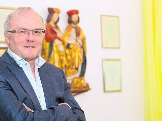 Am 27. April 2023 spricht Reinhard Haller in der AK Reihe „Wissen fürs Leben“ über das „Leben in verrückten Zeiten“. (Foto: Haller) Am 27. April 2023 spricht Reinhard Haller in der AK Reihe „Wissen fürs Leben“ über das „Leben in verrückten Zeiten“. (Foto: Haller)