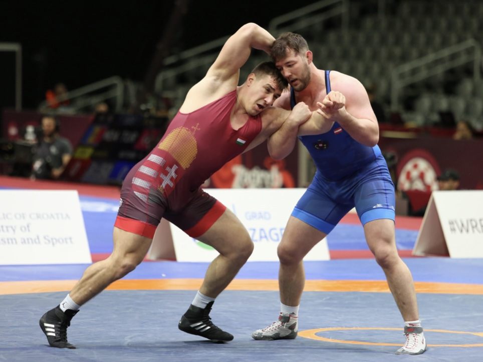 Johannes Ludescher (blaues Trikot)