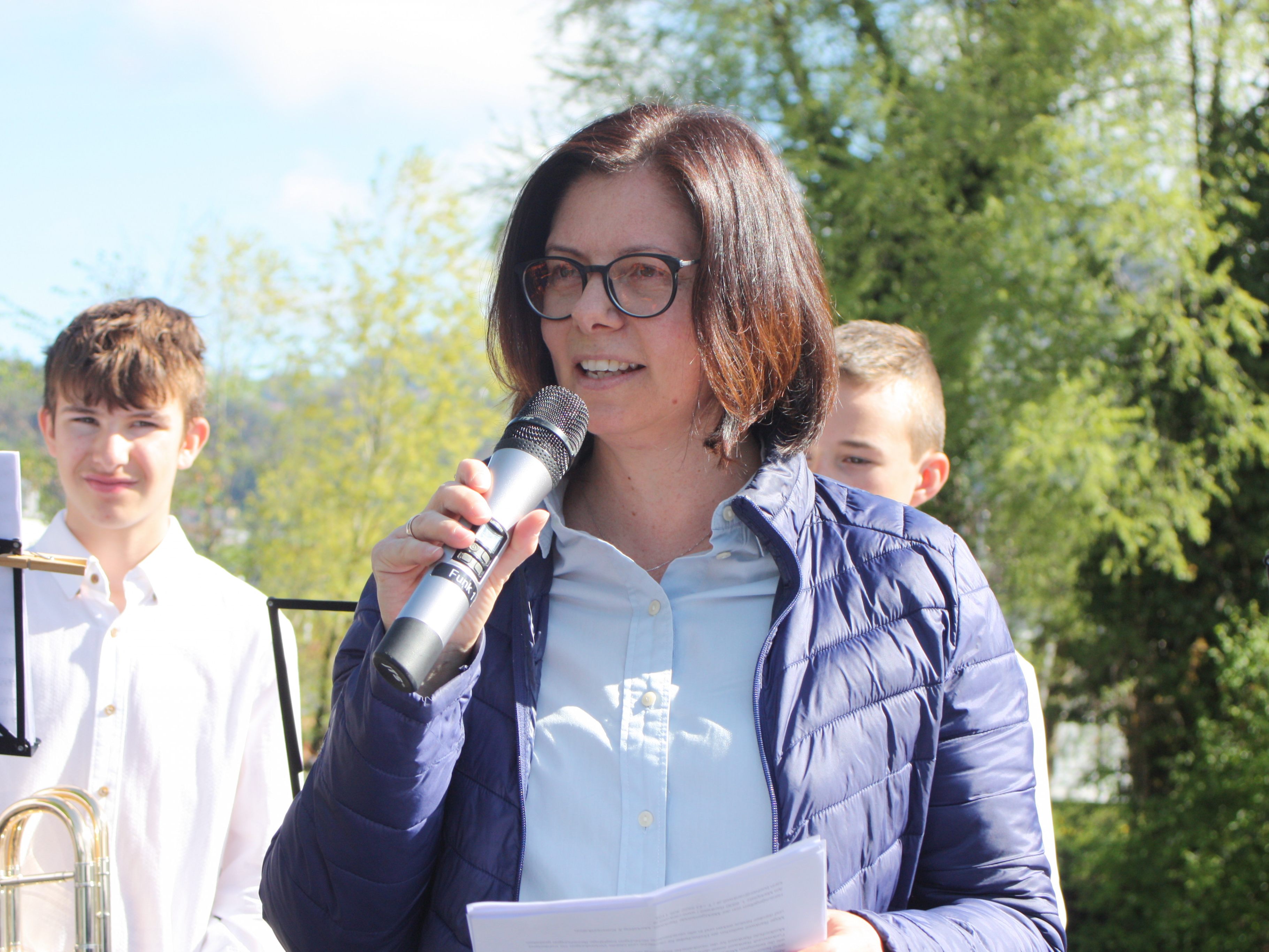 Rankweil Bürgermeisterin Katharina Wöß-Krall sprach von einem historischen Tag anlässlich der Feier vom sanierten Trift-Steg. Rankweil Bürgermeisterin Katharina Wöß-Krall sprach von einem historischen Tag anlässlich der Feier vom sanierten Trift-Steg.