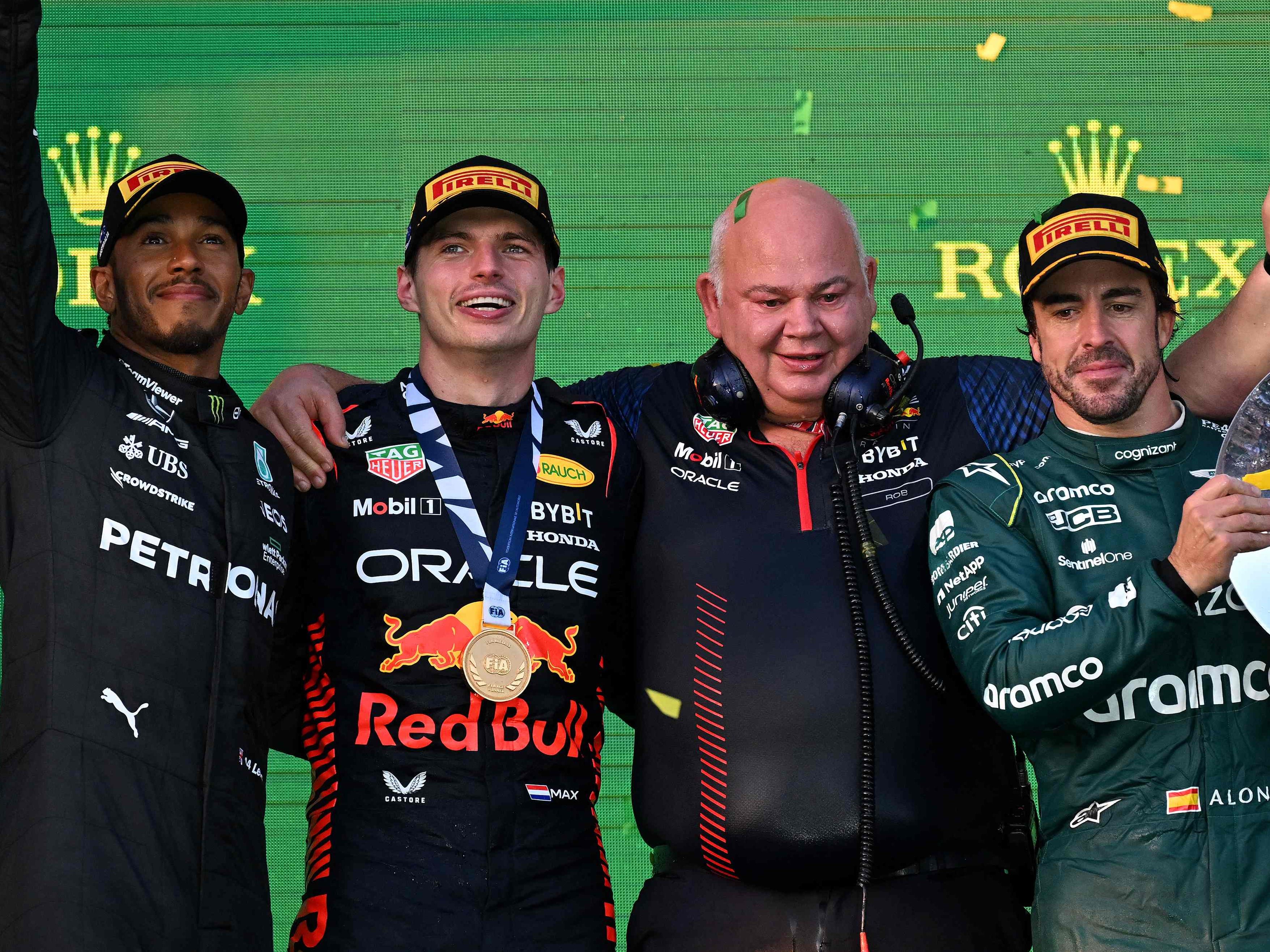 Drei Weltmeister auf dem Podium - Chaos herrschte nach zweitem Wiederbeginn zwei Runden vor Schluss. Drei Weltmeister auf dem Podium - Chaos herrschte nach zweitem Wiederbeginn zwei Runden vor Schluss.