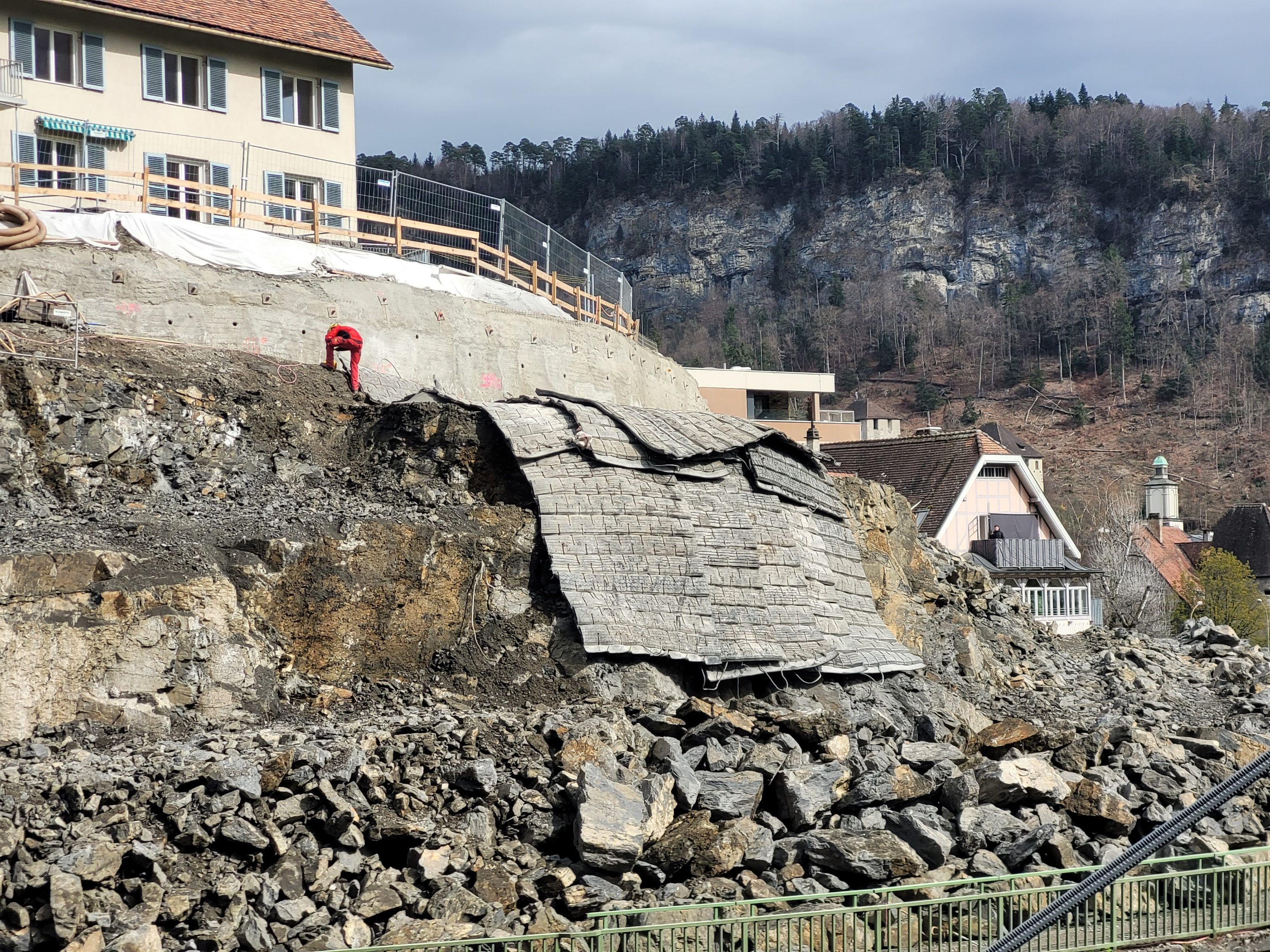 Die Kapfschlucht wird wegen der Sprengarbeiten zeitweise komplett gesperrt.