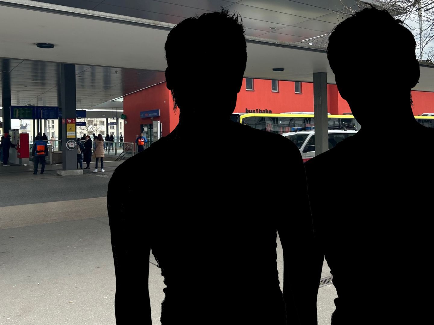 Einvernahme der beiden festgenommenen 15-jährigen Tatverdächtigen ist abgeschlossen Einvernahme der beiden festgenommenen 15-jährigen Tatverdächtigen ist abgeschlossen