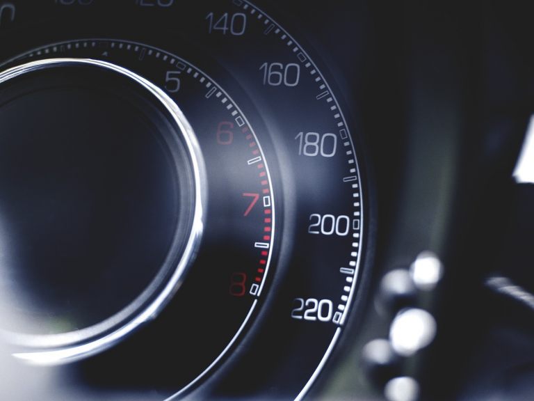 Auf der A1 war ein Raser mit 211 km/h Richtung Wien unterwegs.