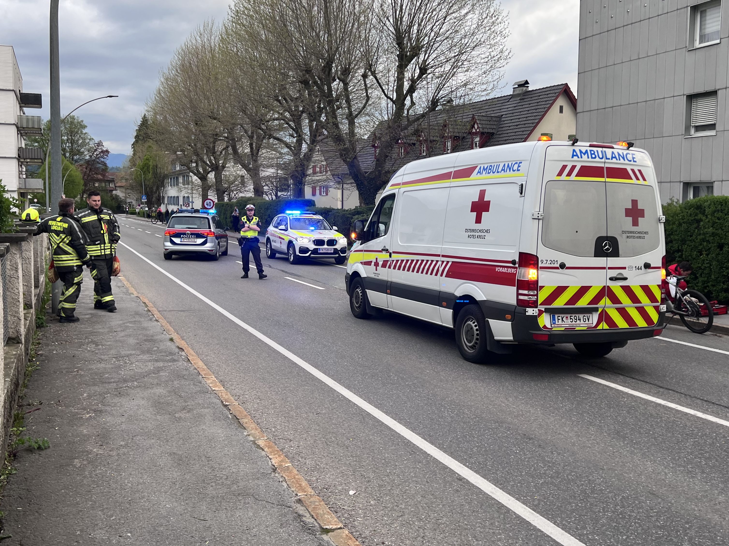 Der Unfall ereignete sich in der Hofriedenstraße in Lochau. Der Unfall ereignete sich in der Hofriedenstraße in Lochau.