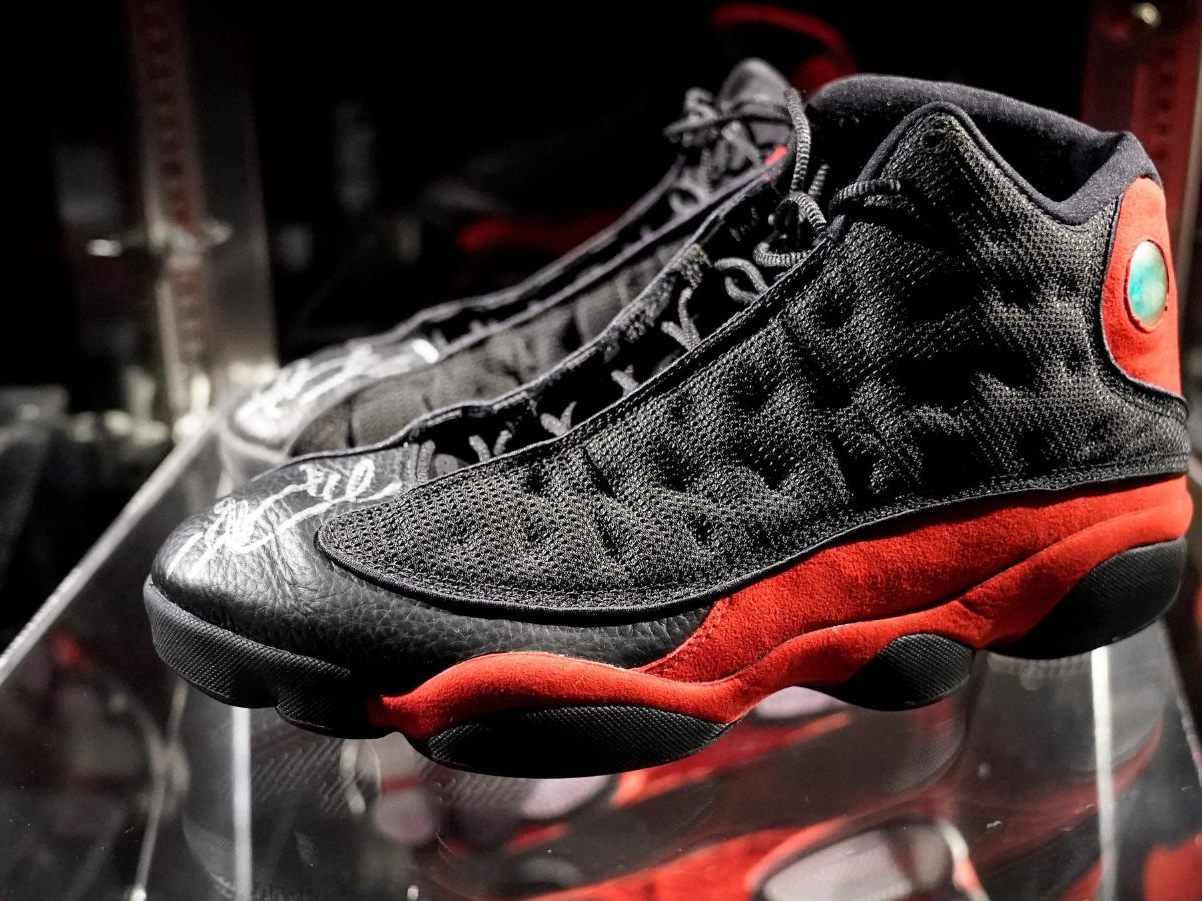 2,2 Millionen Dollar für in NBA-Finalserie 1998 getragene Schuhe