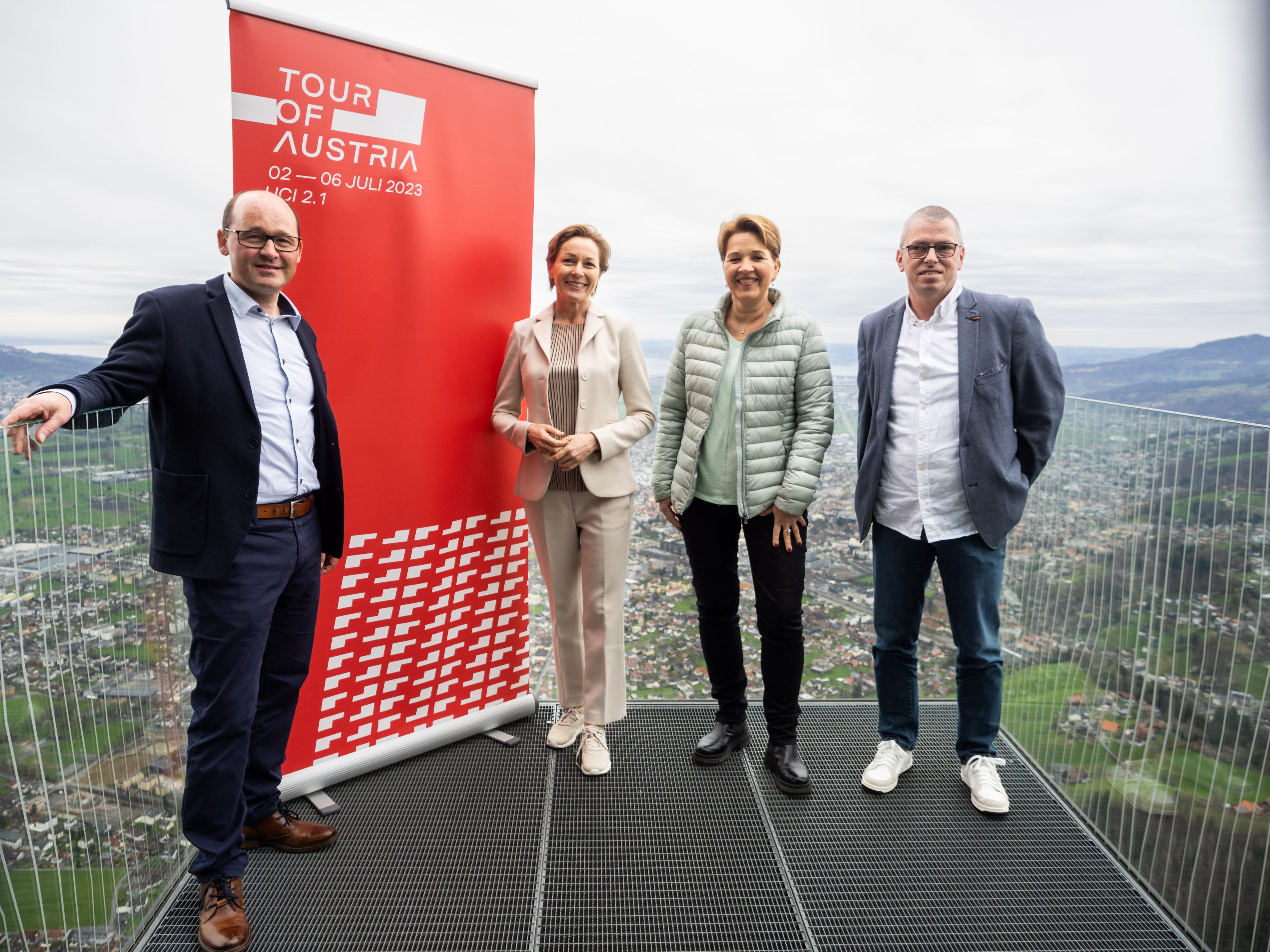 v. l. Tourdirektor Thomas Kofler, LR Martina Rüscher, Bgm. Andrea Kaufmann (Dornbirn), Organisationsleiter Jürgen Schatzmann