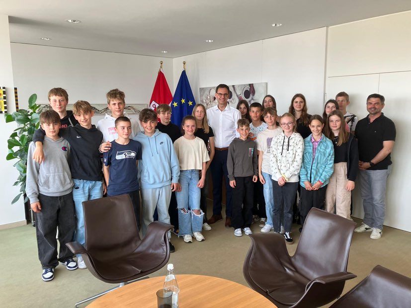 SMS Rankweil West beim LH Markus Wallner zu Besuch.