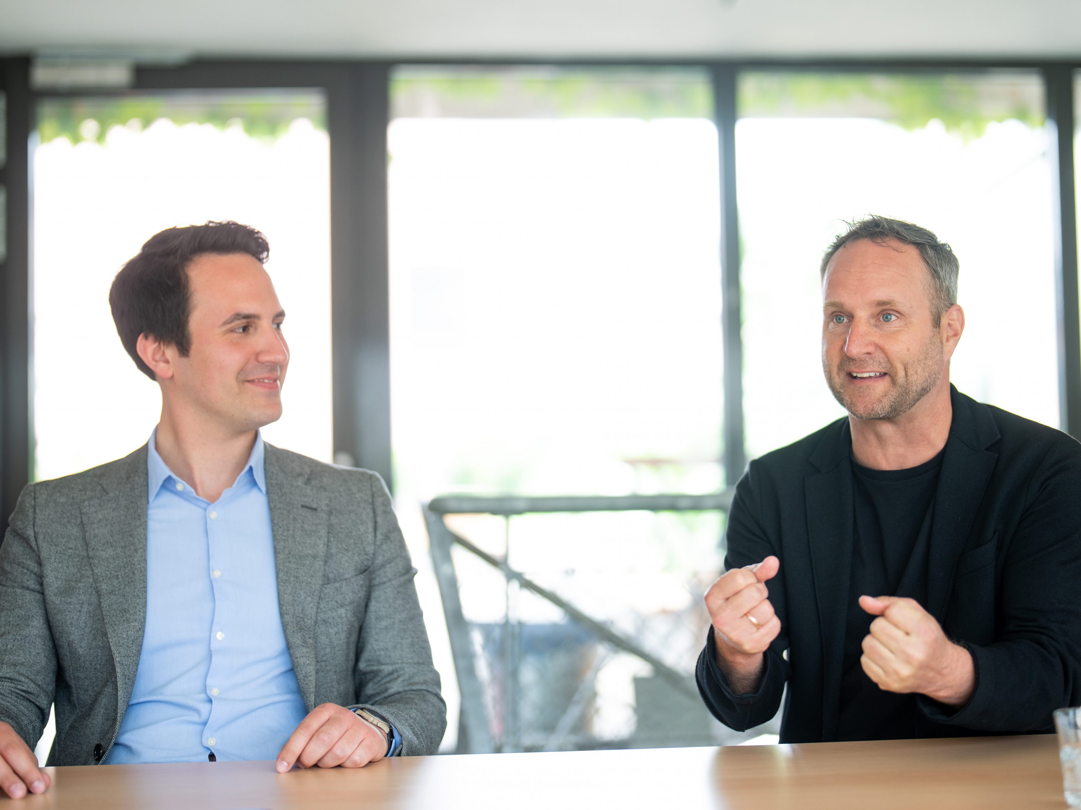Wiederkehr engagierte NEOS-Gründer Strolz für die Umsetzung der Projekte. Wiederkehr engagierte NEOS-Gründer Strolz für die Umsetzung der Projekte.