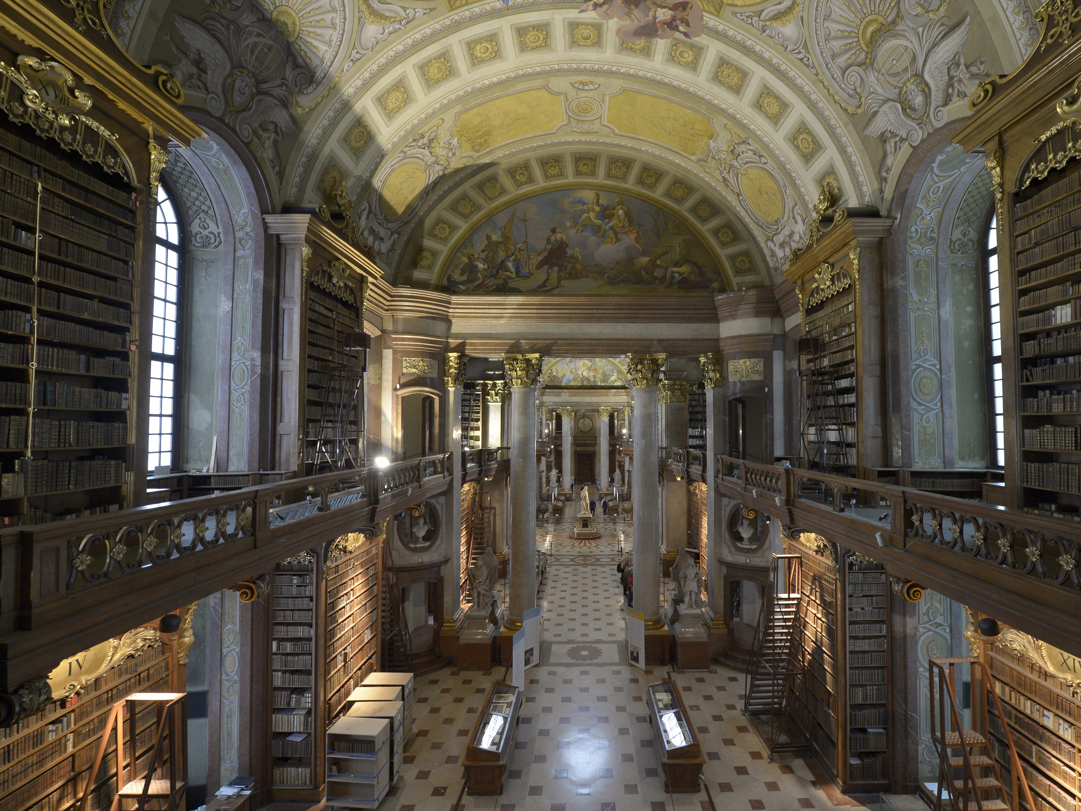 Freier Eintritt in den Prunksaal der Österreichische Nationalbibliothek. Freier Eintritt in den Prunksaal der Österreichische Nationalbibliothek.