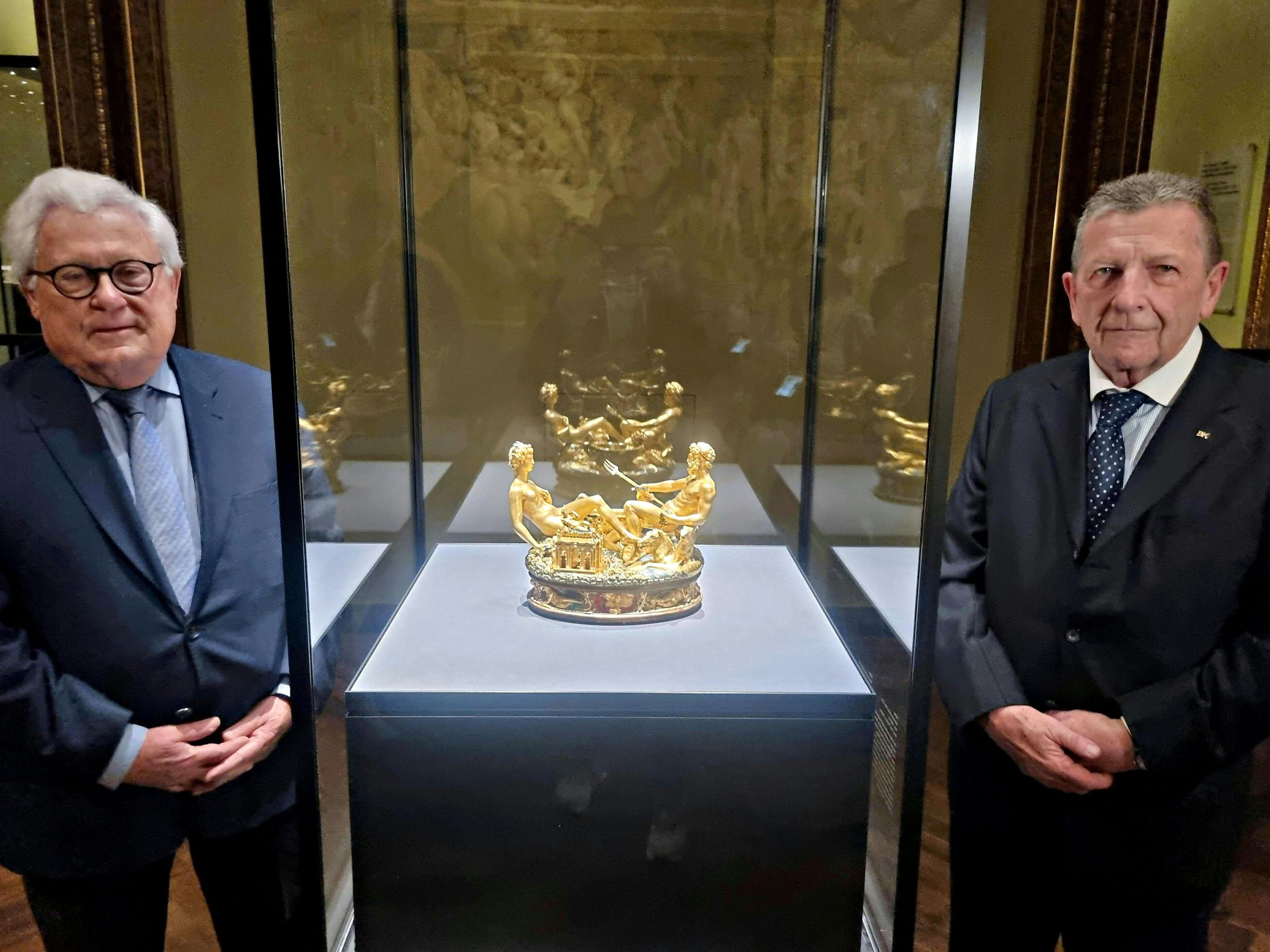 Ex-KHM-Direktor Wilfried Seipel und Hofrat Ernst Geiger erinnern sich an den Diebstahl der Saliera vor 20 Jahren. Ex-KHM-Direktor Wilfried Seipel und Hofrat Ernst Geiger erinnern sich an den Diebstahl der Saliera vor 20 Jahren.