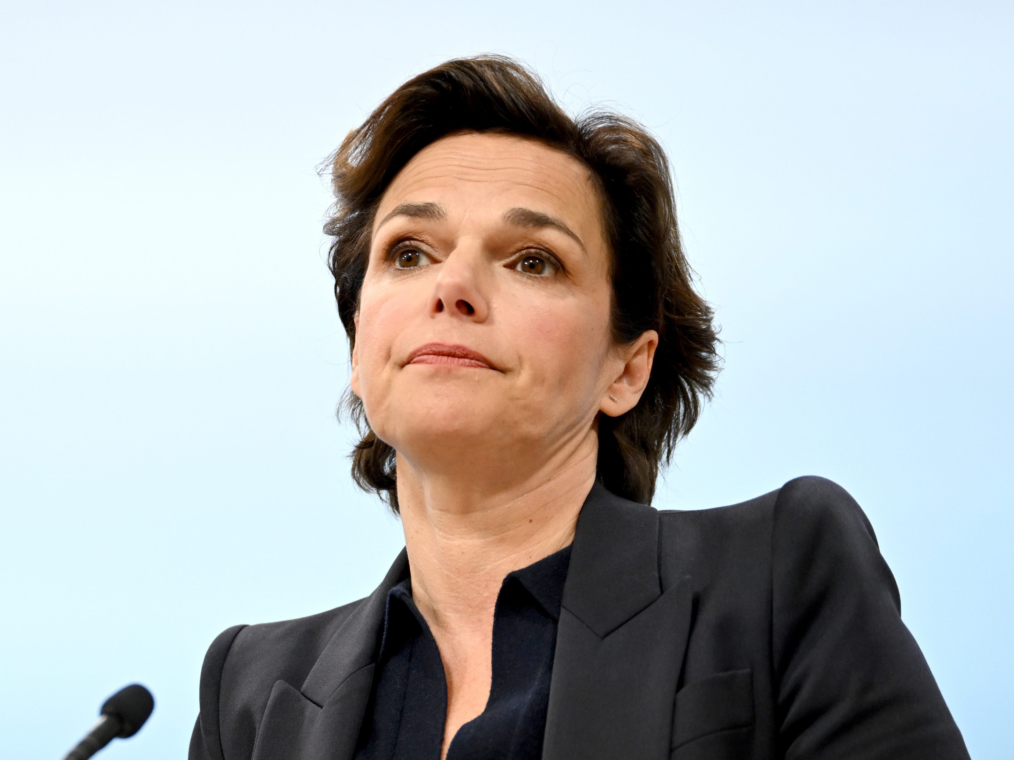 Der von der SPÖ geforderte Sonder-Nationalrat zur Teuerung findet am Freitag statt. Der von der SPÖ geforderte Sonder-Nationalrat zur Teuerung findet am Freitag statt.