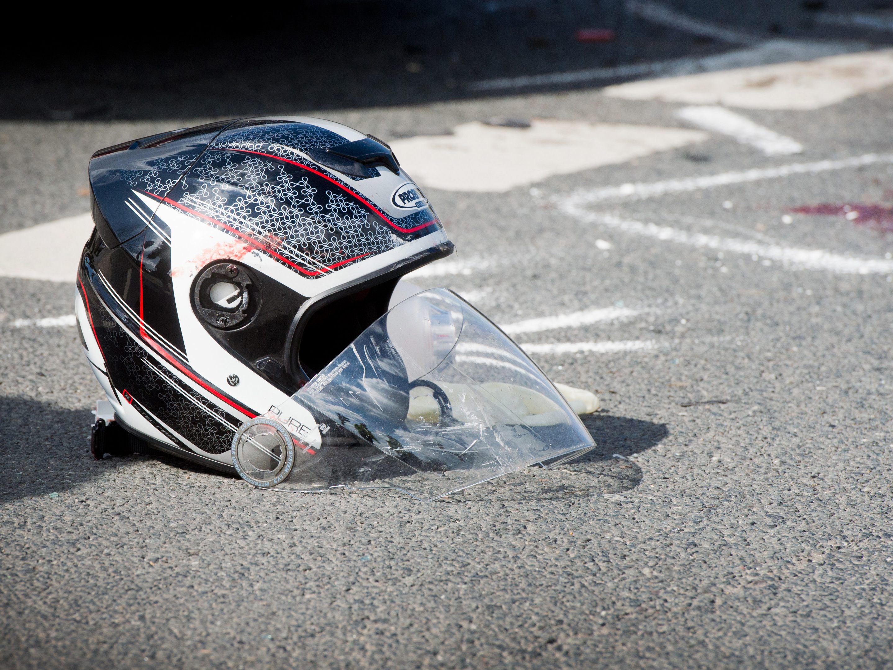 Bei einem Motorradunfall in Sardinien wurde ein Österreicher schwer verletzt. Bei einem Motorradunfall in Sardinien wurde ein Österreicher schwer verletzt.
