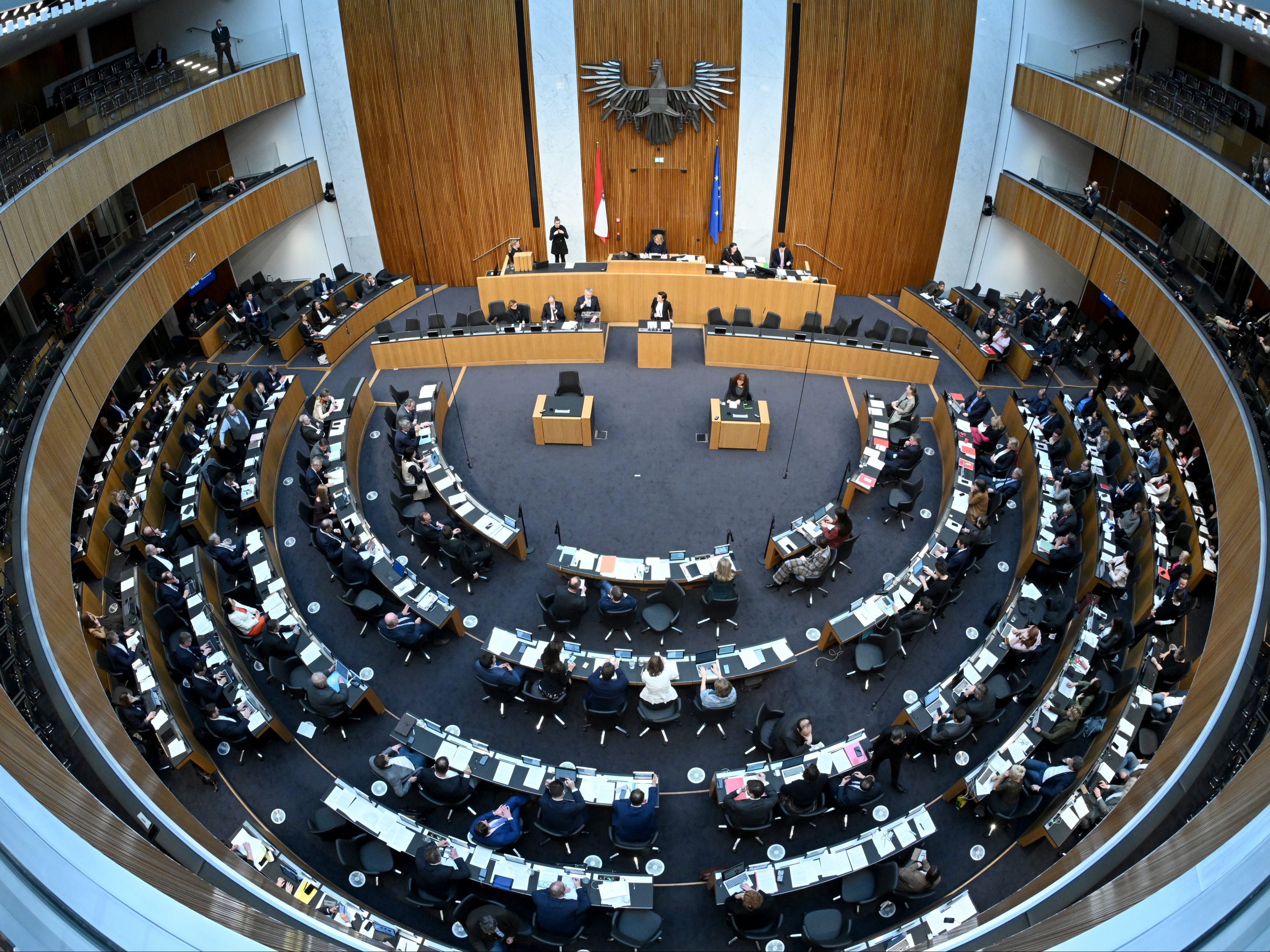 Der Nationalrat beschließt die Pflegelehre. Der Nationalrat beschließt die Pflegelehre.