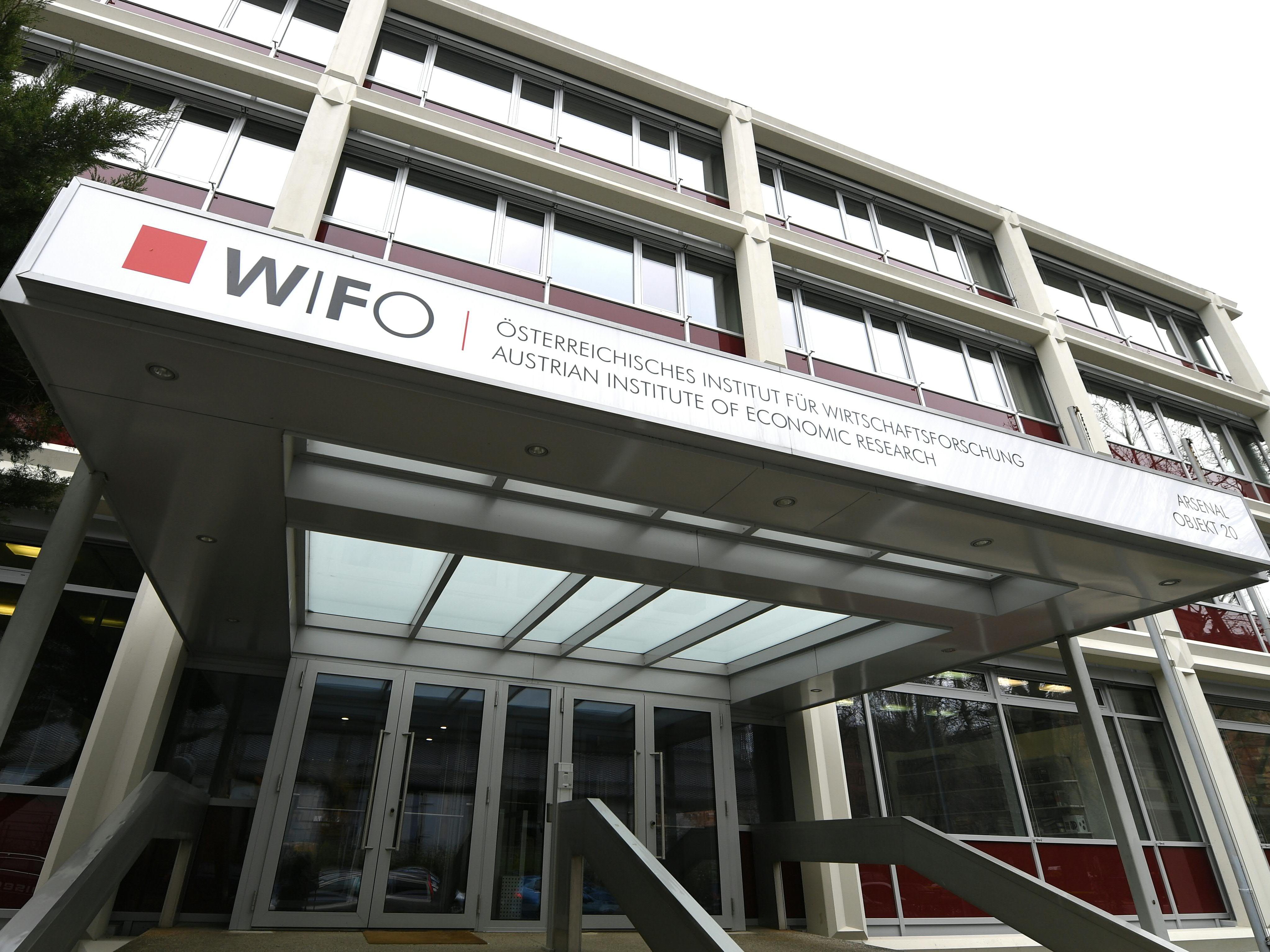 Das Wifo verbesserte seine Prognose für Österreichs Wirtschaft.