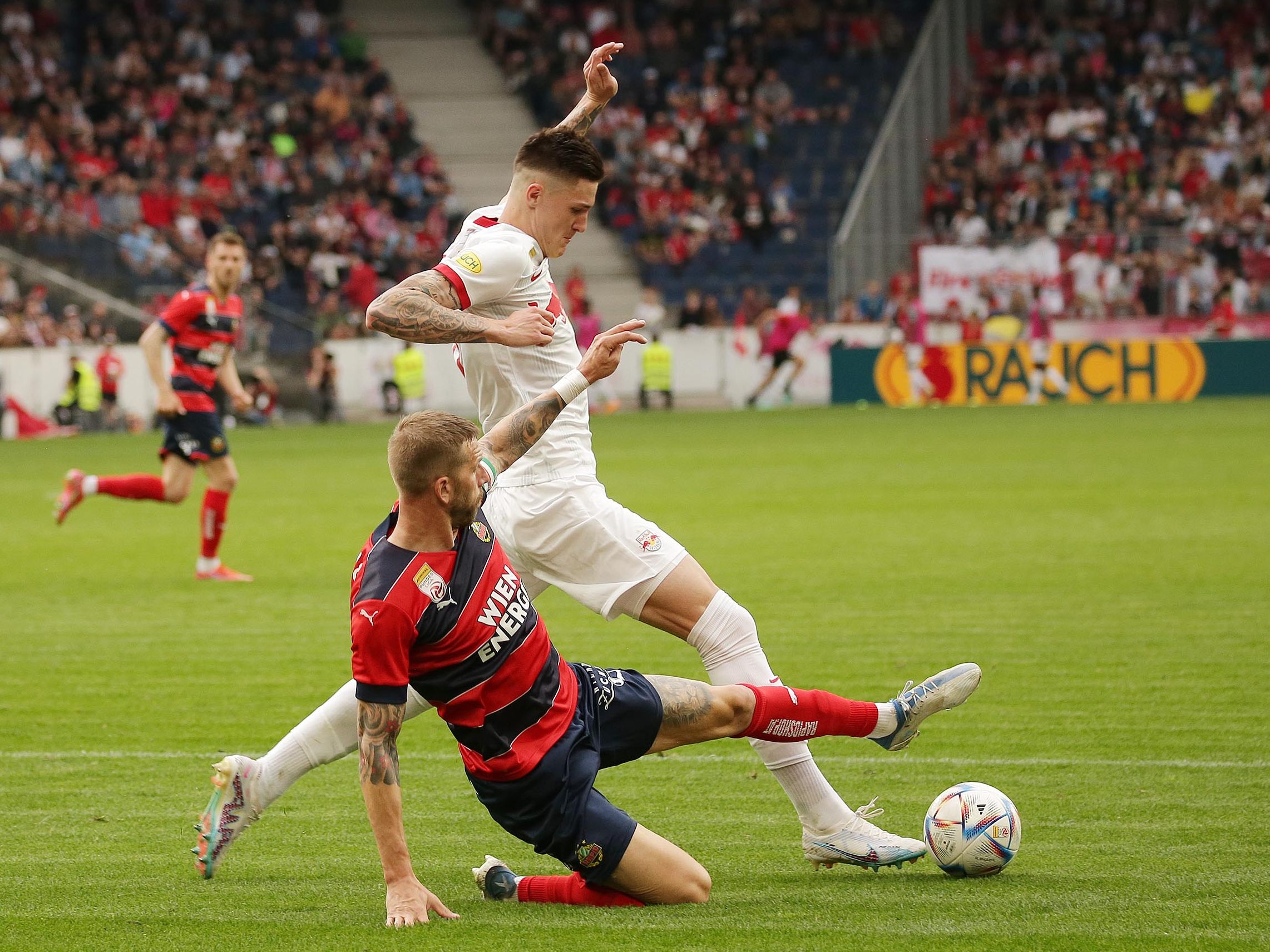 Red Bull Salzburg bleibt auf dem eigenen Rasen seit 2015 gegen Rapid ungeschlagen.