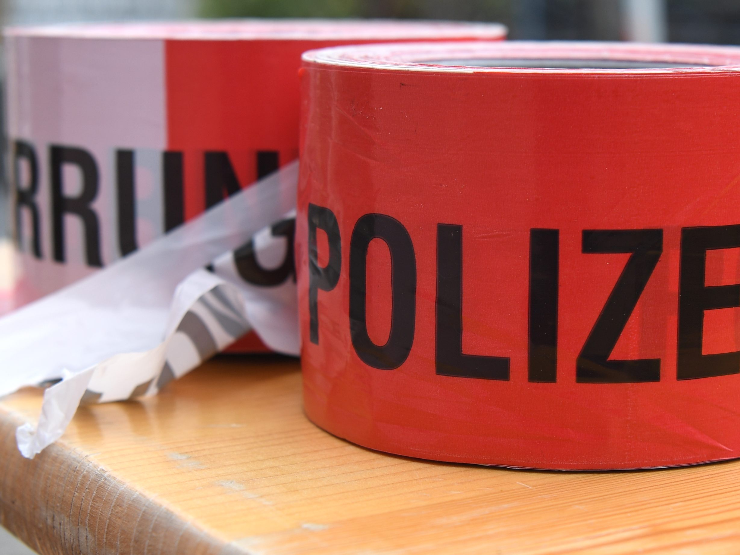 Bei Schüssen in Deutschland wurde ein Mensch getötet.